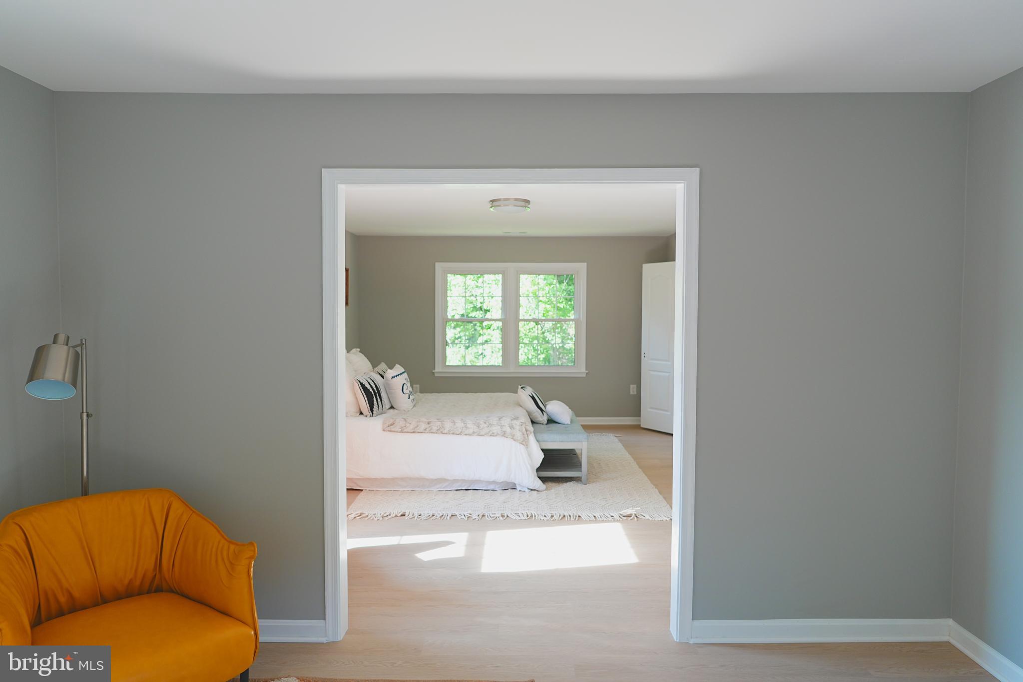 SHERWOOD FOREST MANOR - Residential