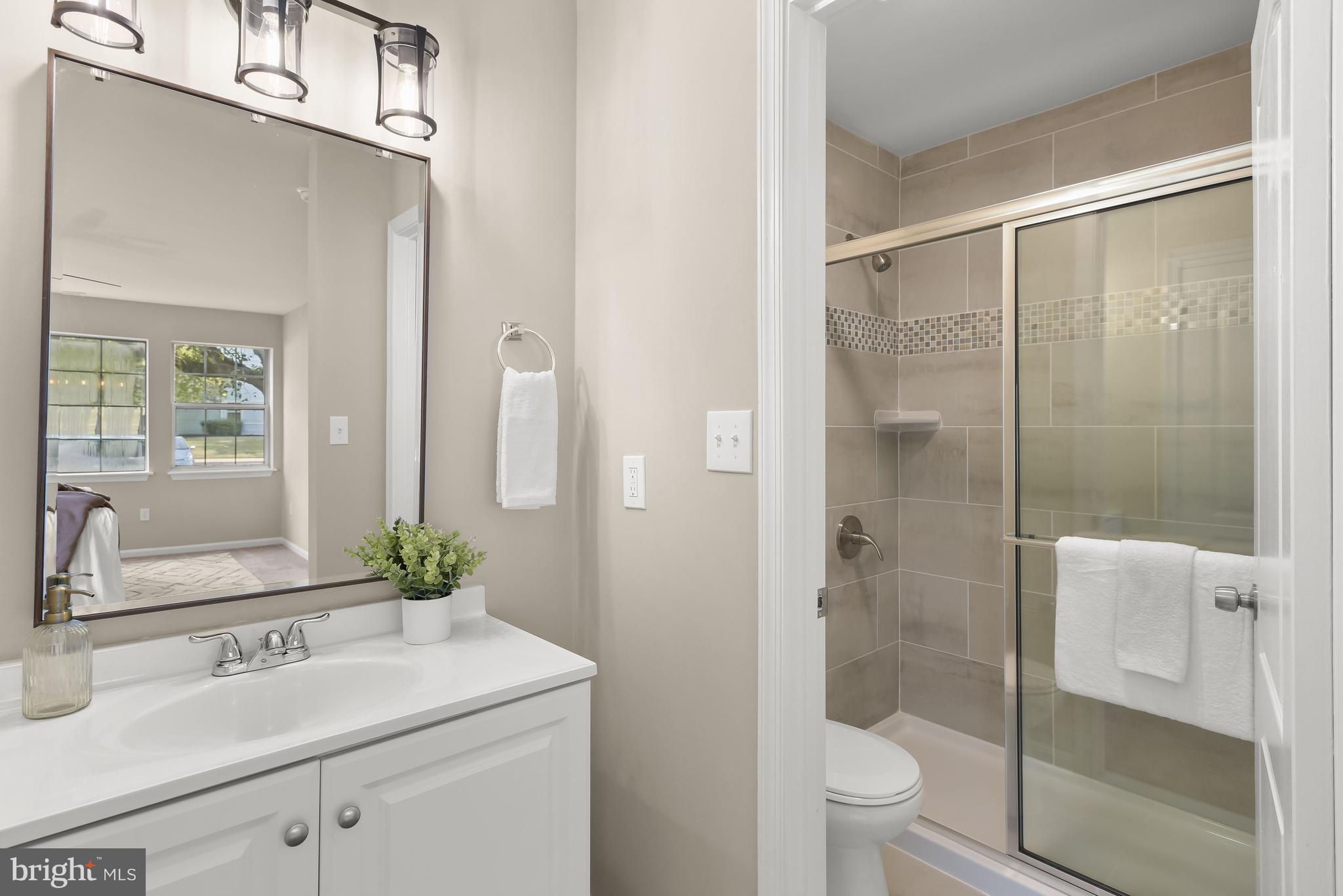 MONTGOMERY RUN - Residential