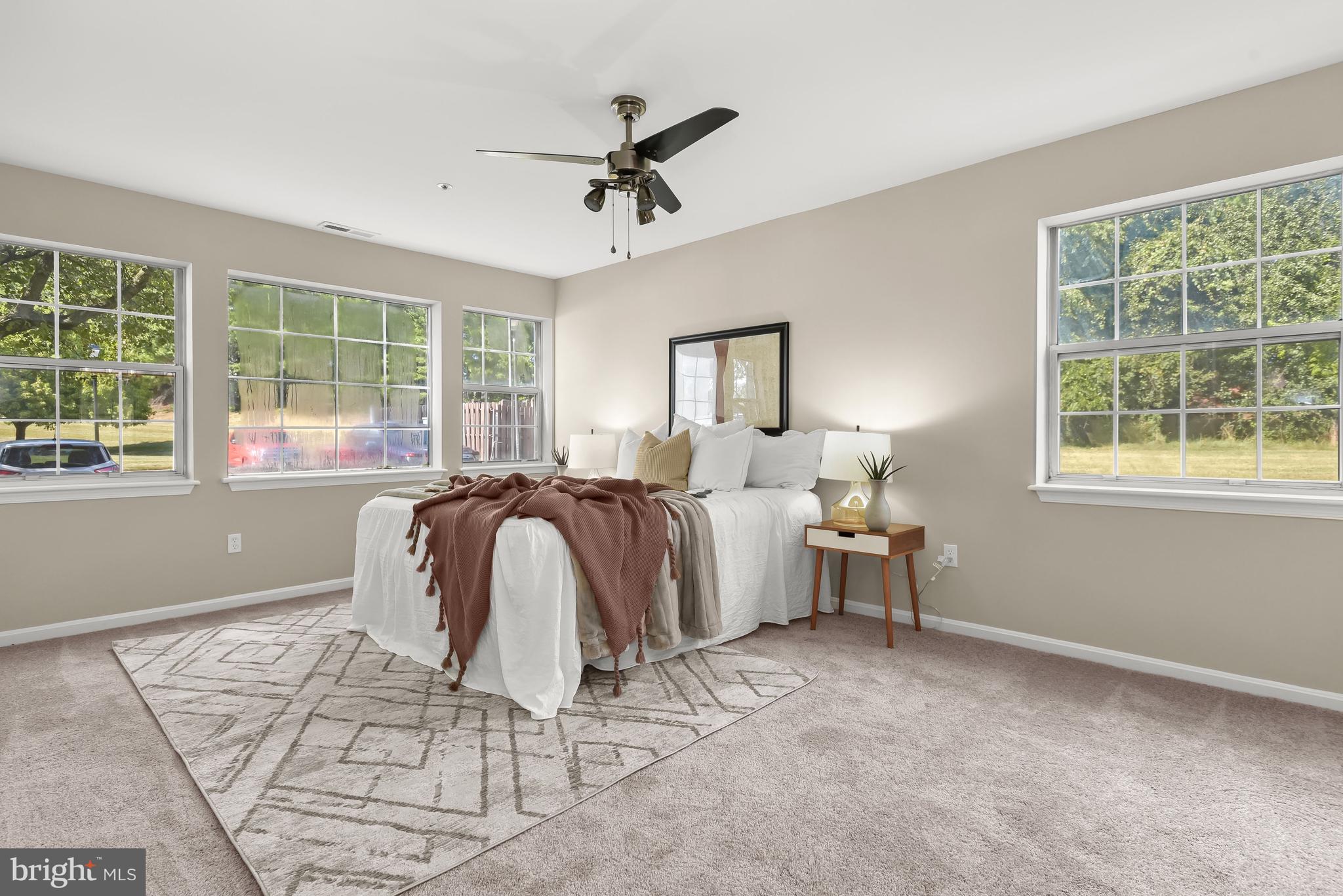 MONTGOMERY RUN - Residential