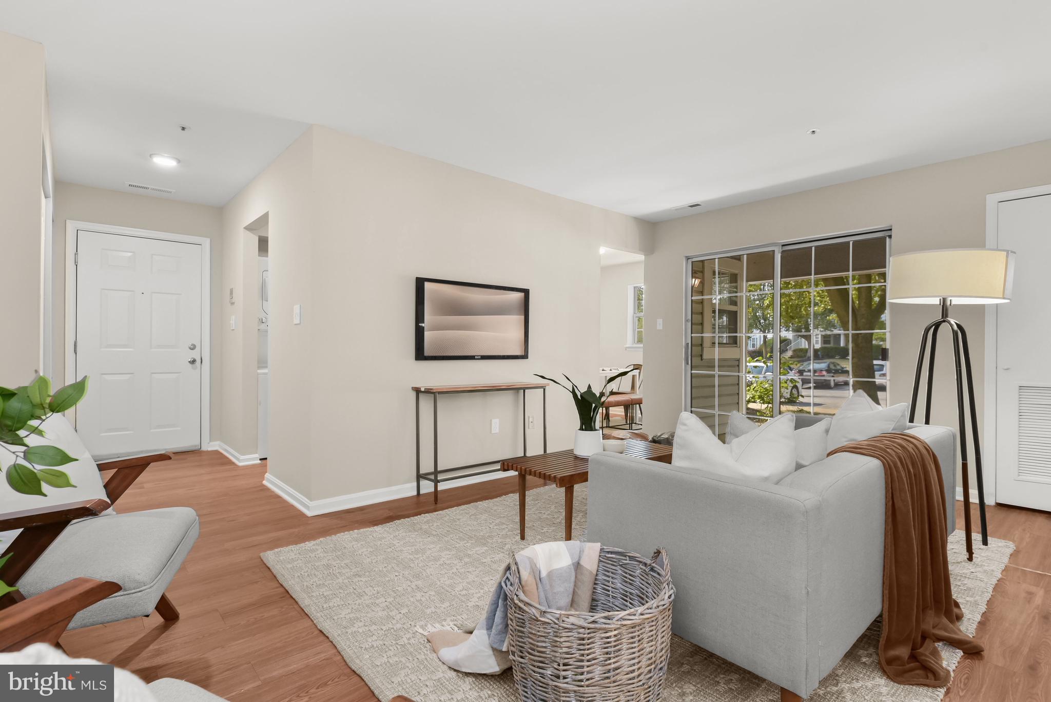 MONTGOMERY RUN - Residential