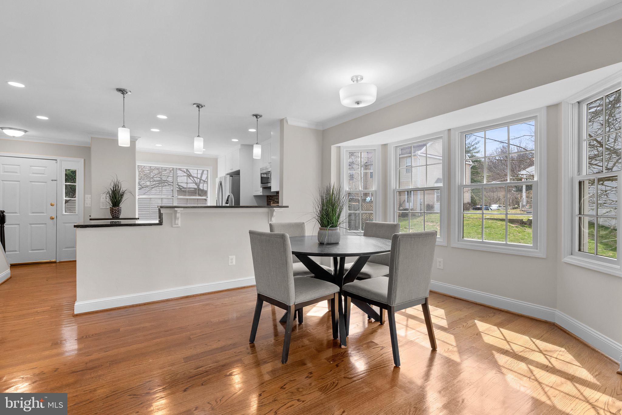 GUNNERS LAKE VILLAGE - Residential