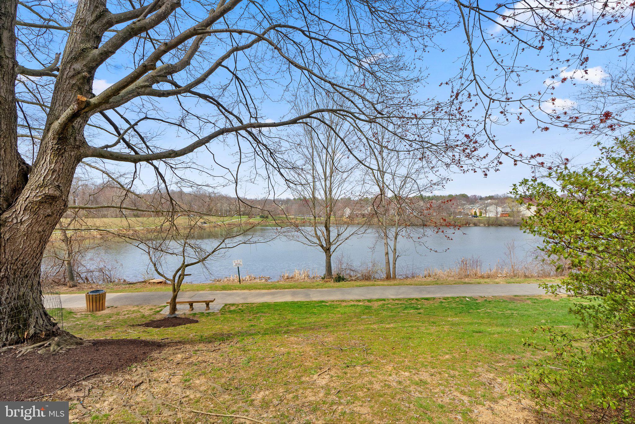 GUNNERS LAKE VILLAGE - Residential