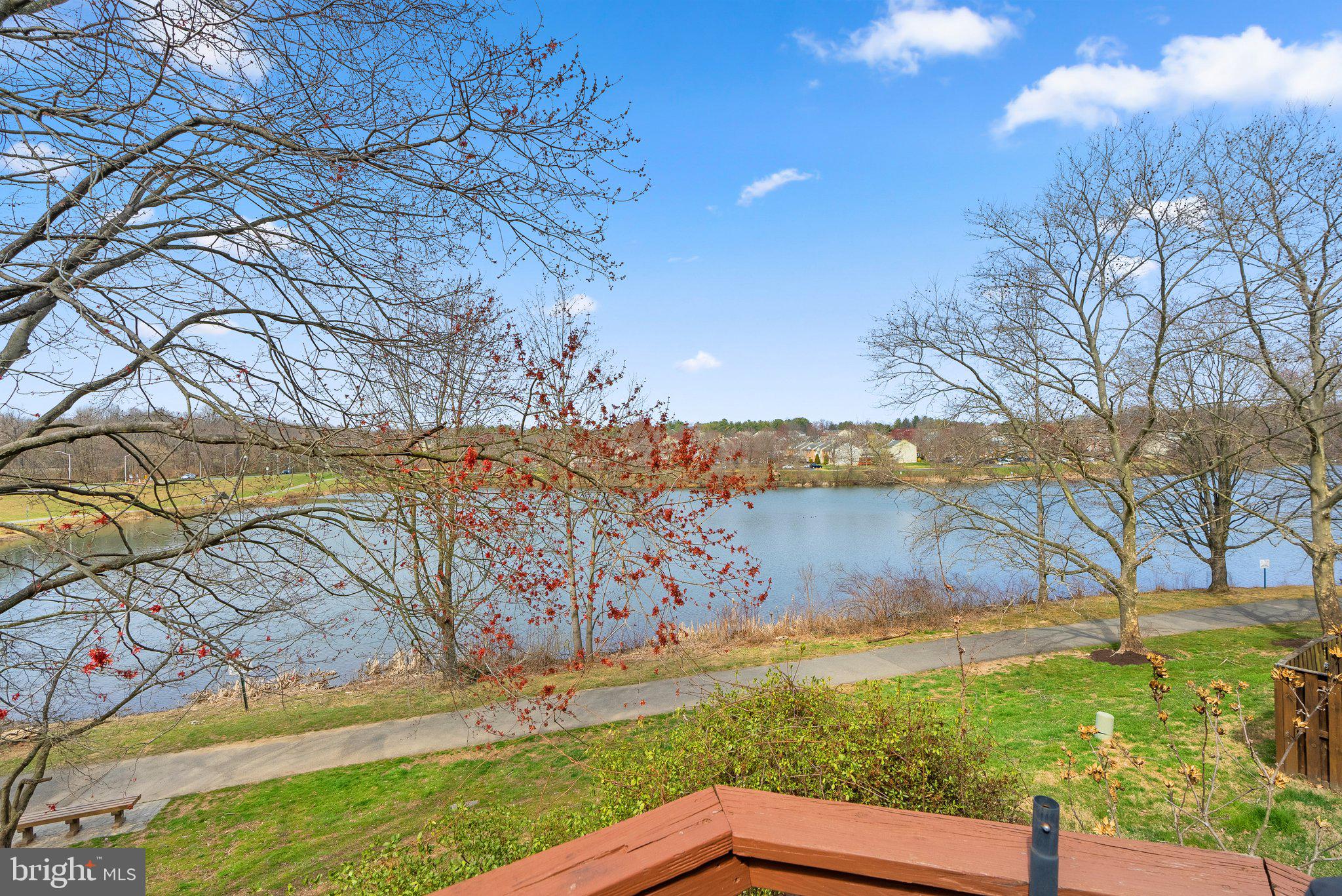 GUNNERS LAKE VILLAGE - Residential