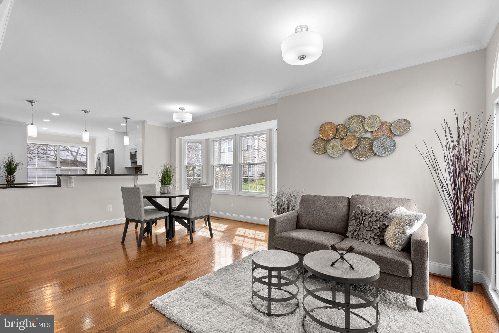 GUNNERS LAKE VILLAGE - Residential