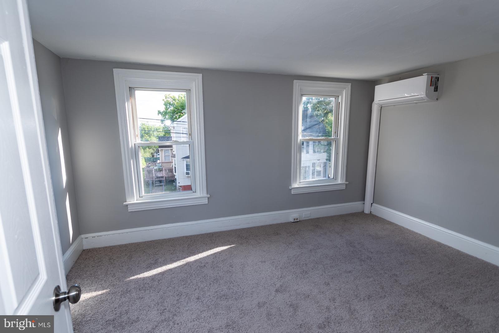 POTTSTOWN - Residential