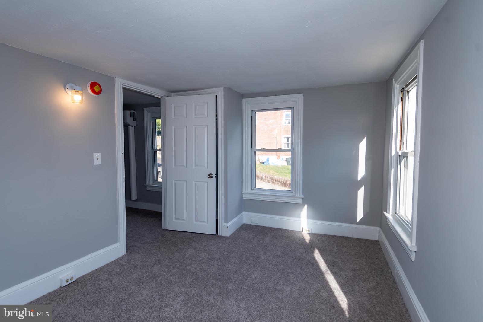 POTTSTOWN - Residential