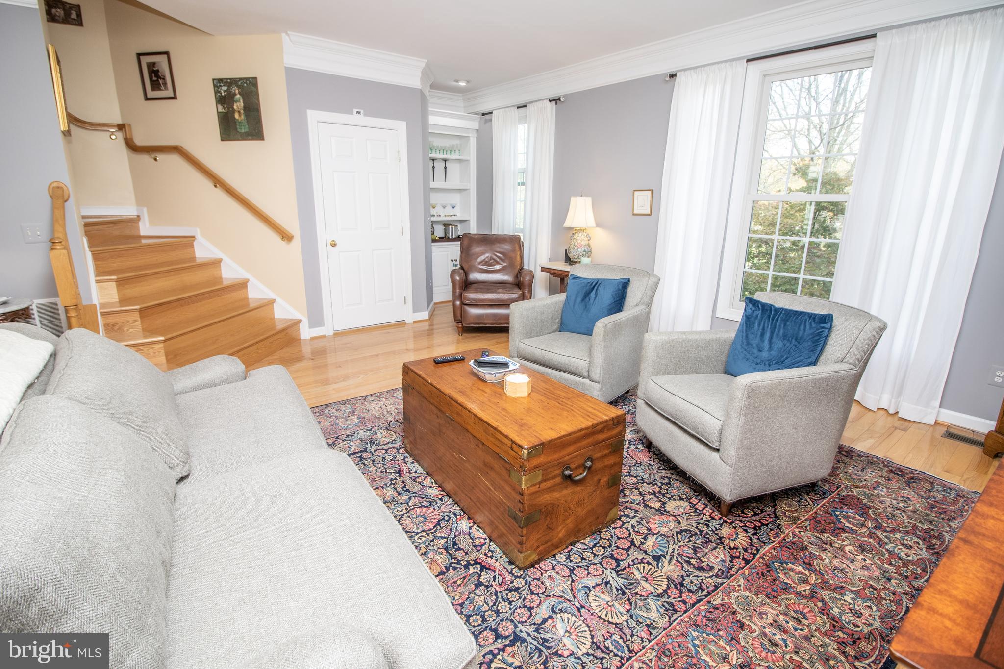 SOUTH RIDING - Residential