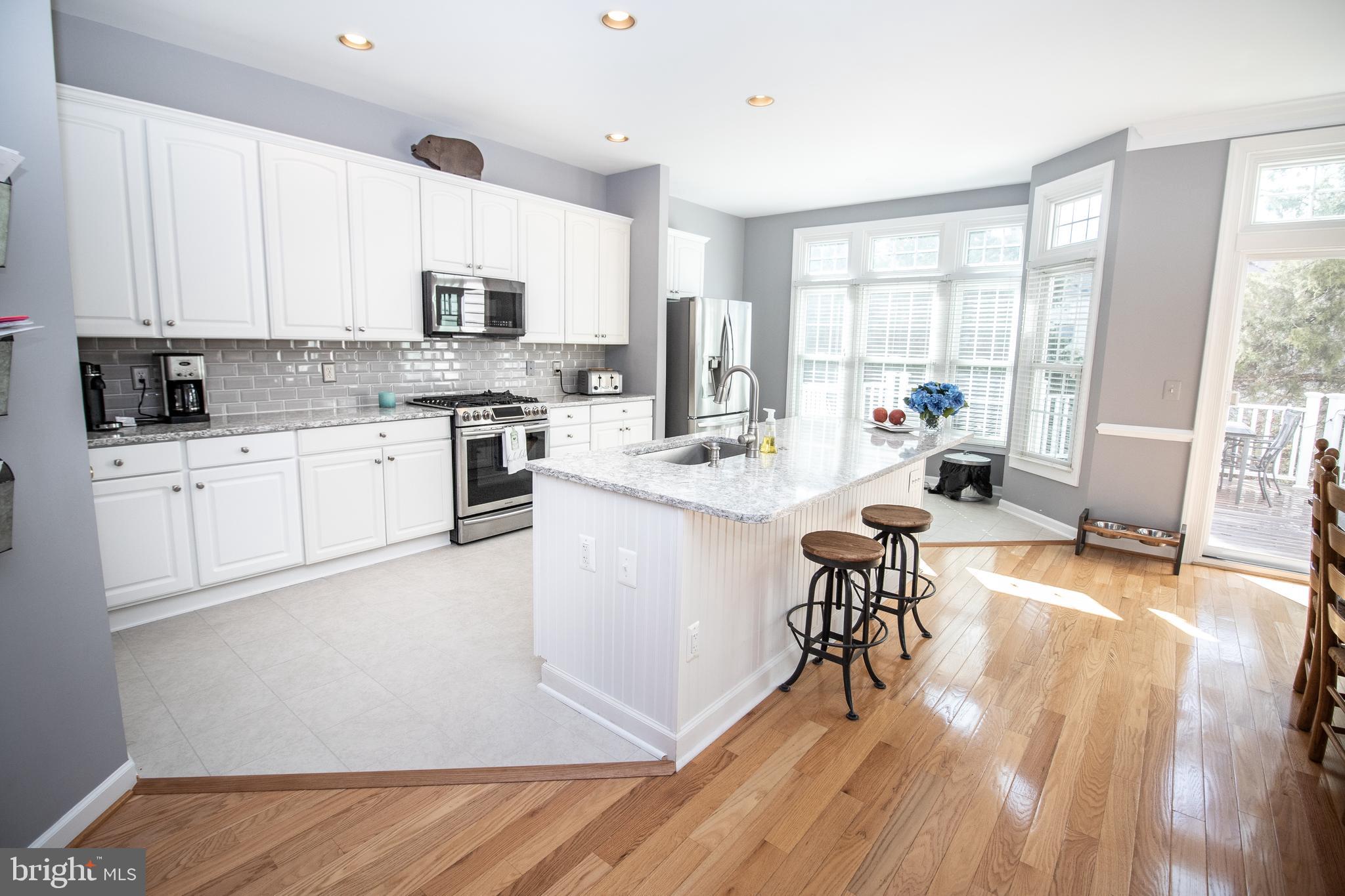 SOUTH RIDING - Residential