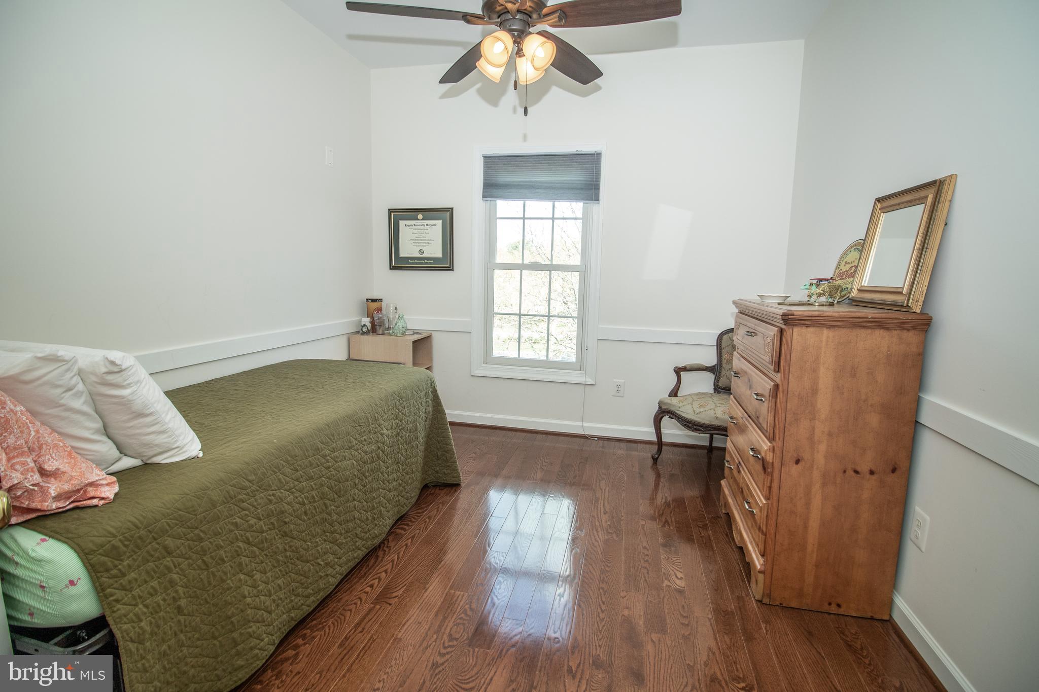 SOUTH RIDING - Residential