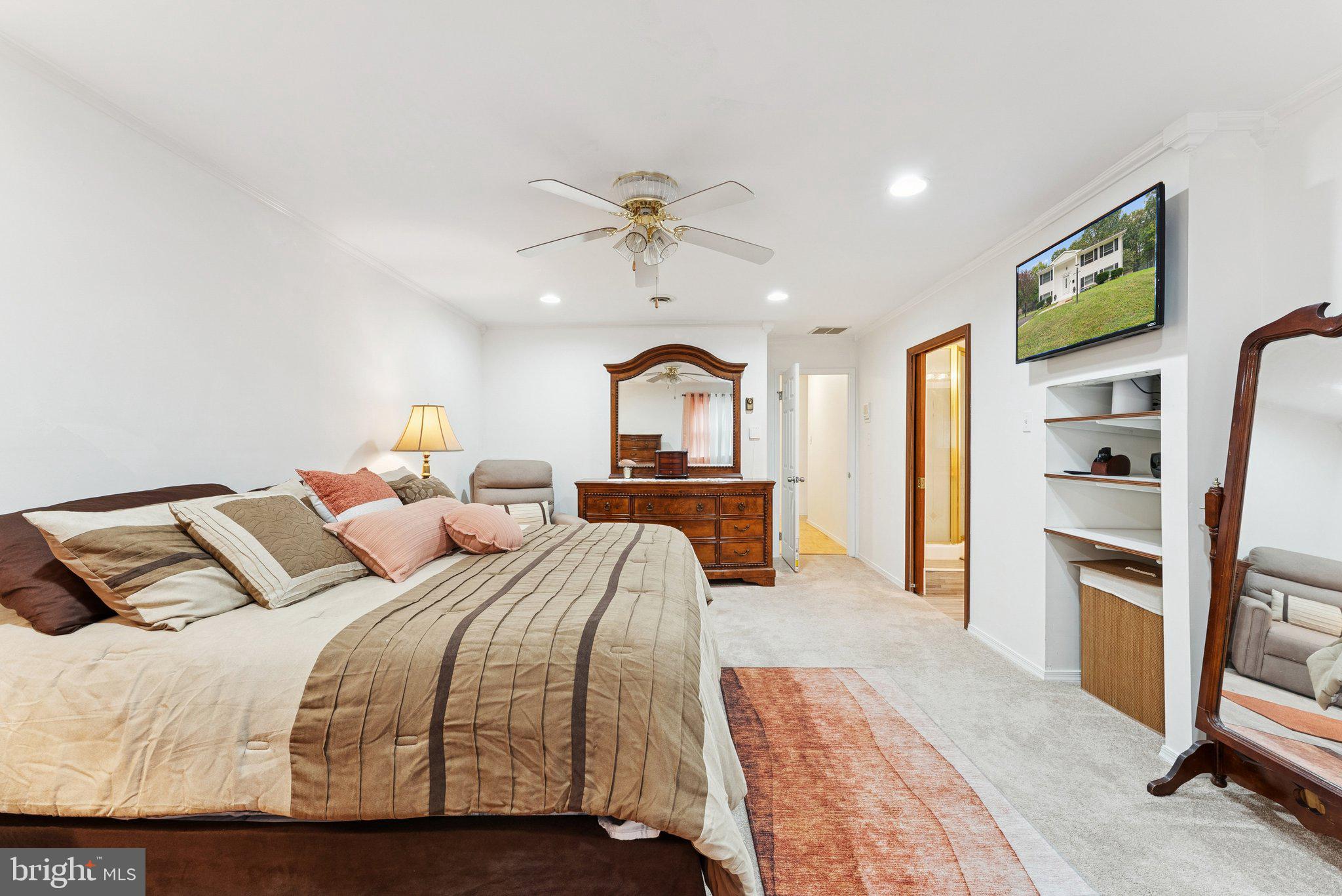 DALE CITY - Residential