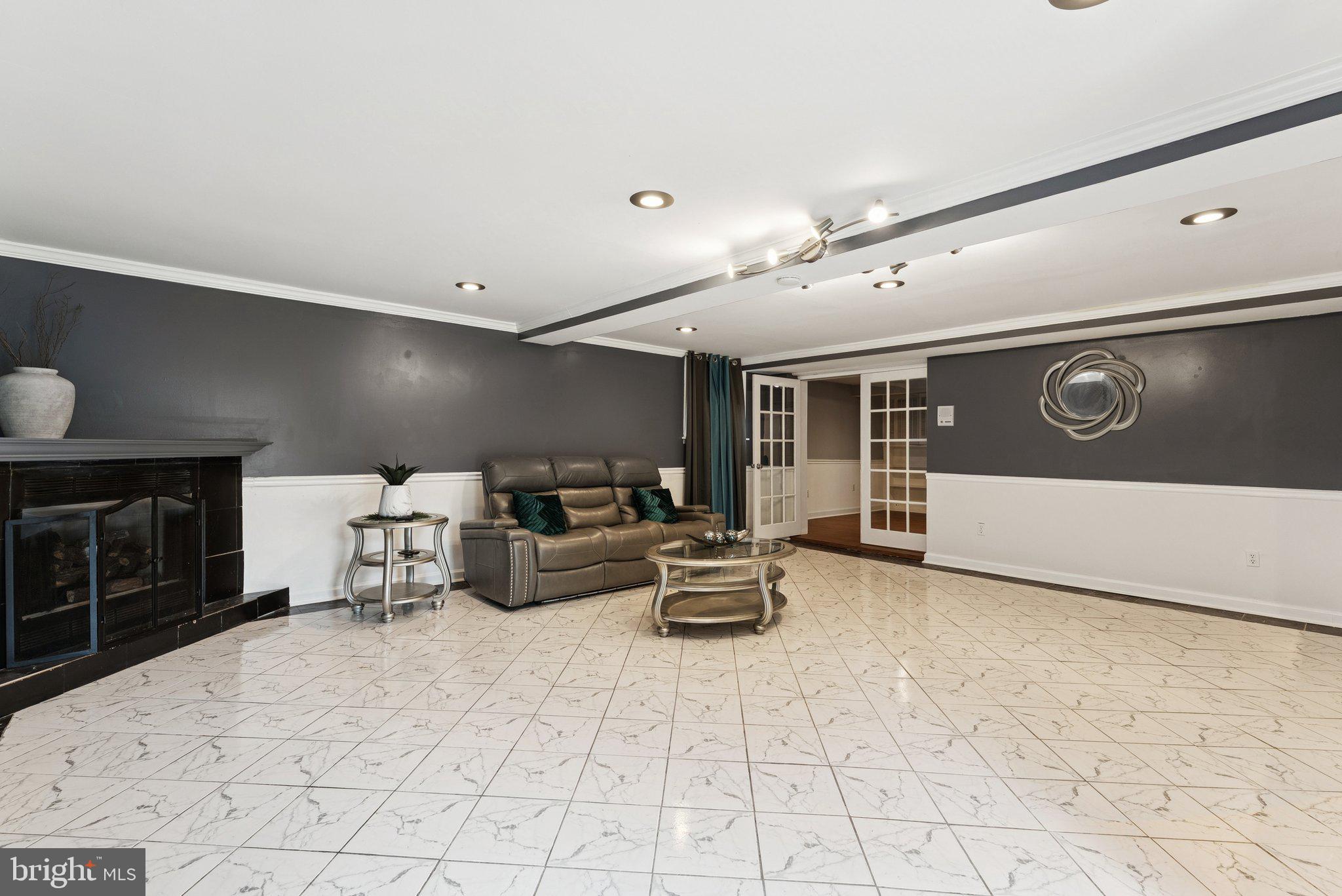 DALE CITY - Residential