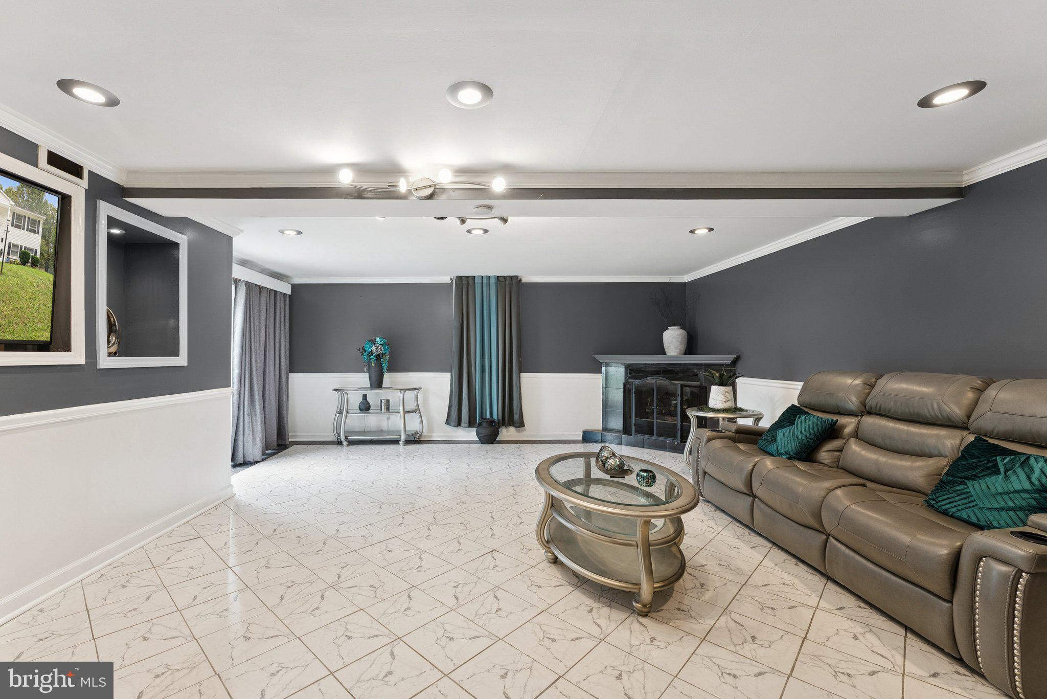 DALE CITY - Residential