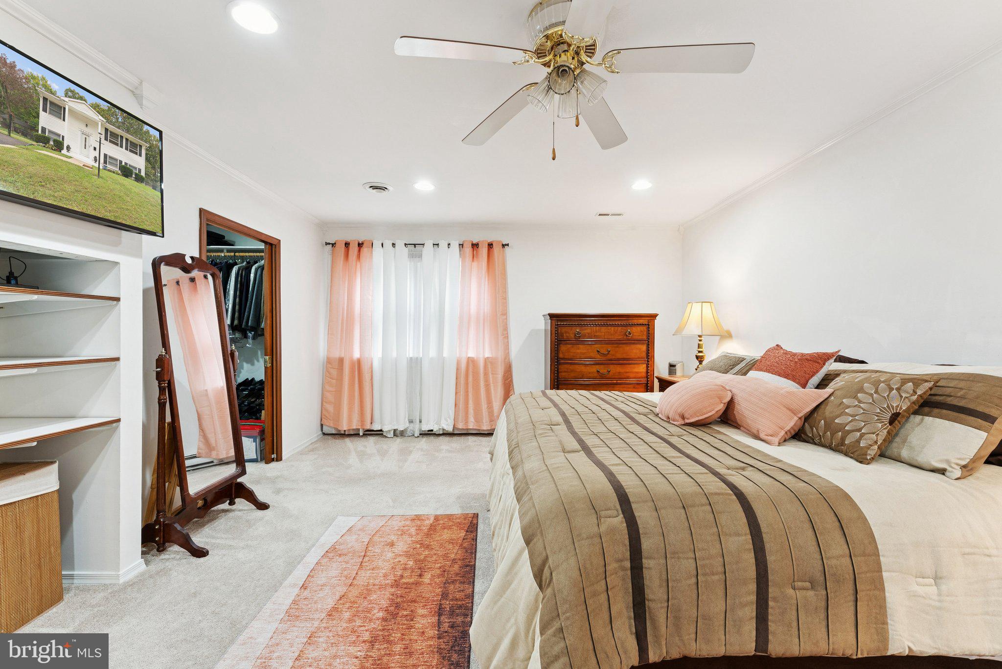 DALE CITY - Residential