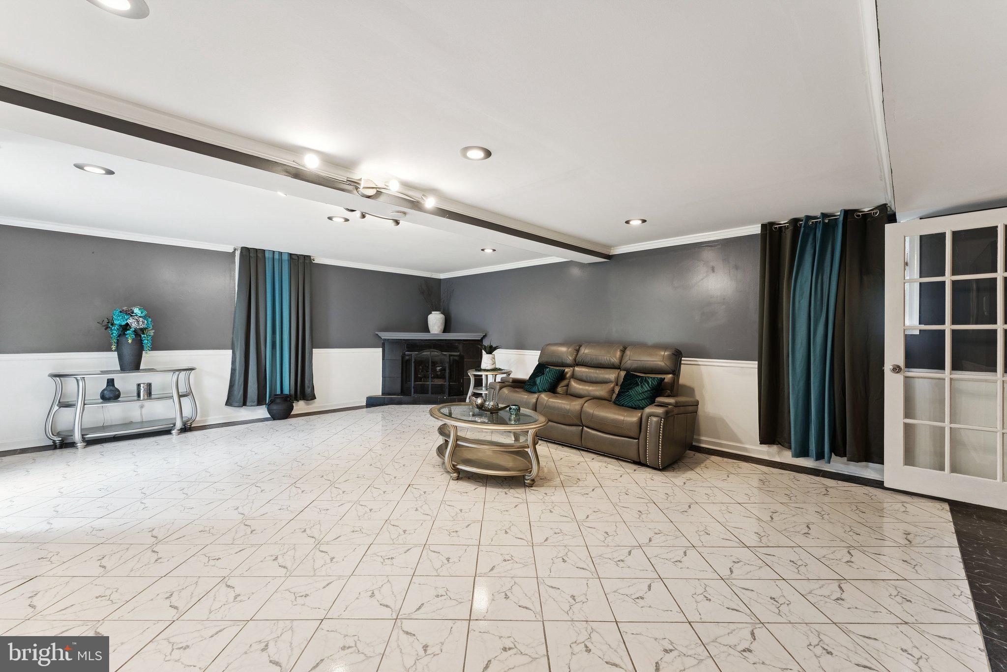 DALE CITY - Residential