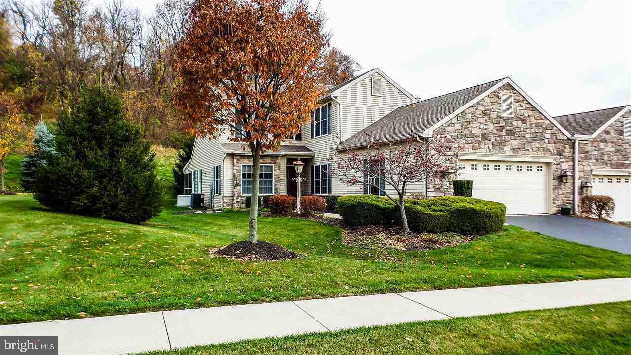 STONE HILL - Residential