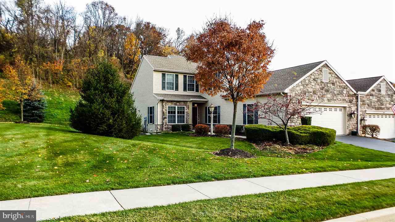 STONE HILL - Residential