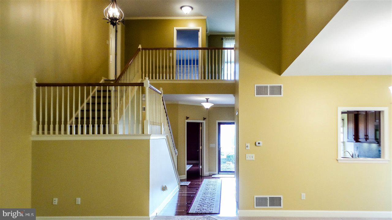 STONE HILL - Residential