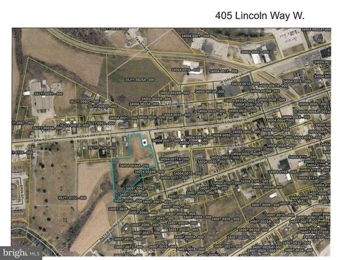 Photo of 405 Lincoln Way W, NEW OXFORD, PA 17350 (MLS # PAAD2023300)