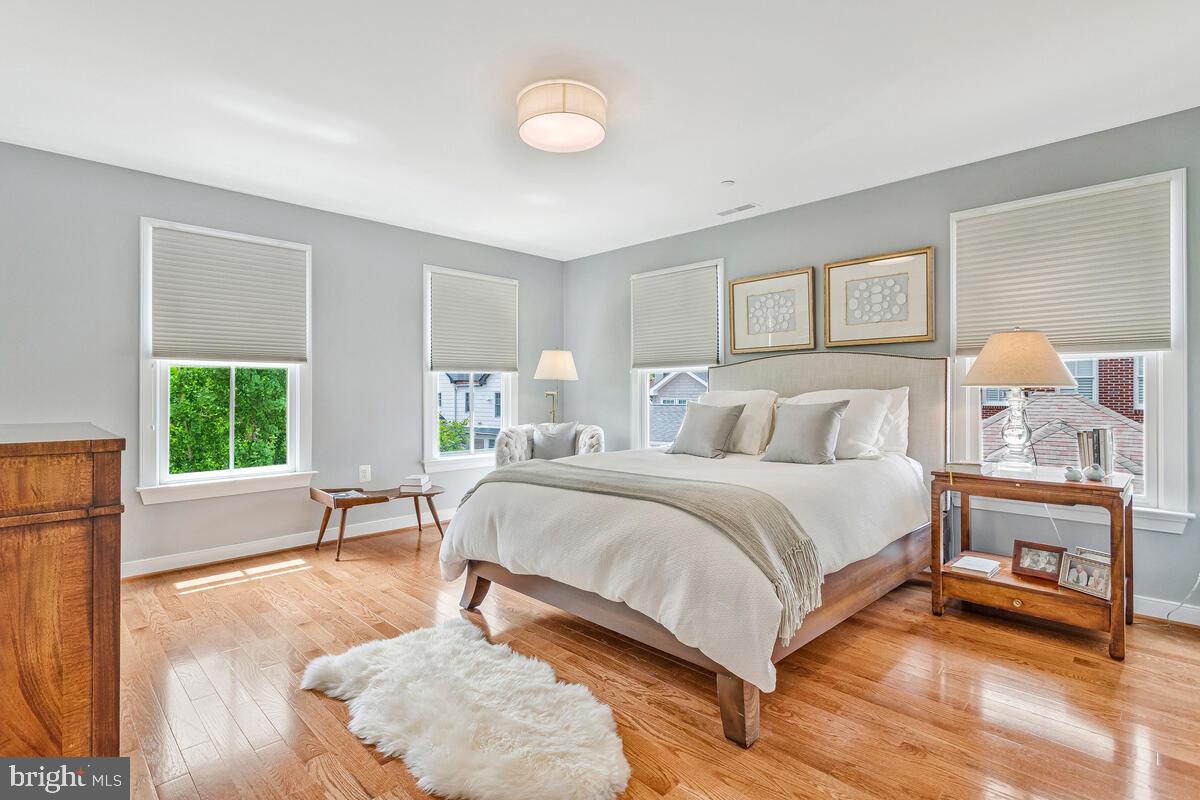 ACTONS LANDING CONDOS - Residential