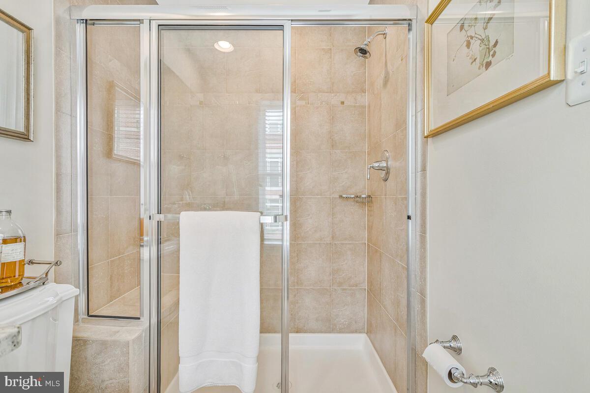 ACTONS LANDING CONDOS - Residential