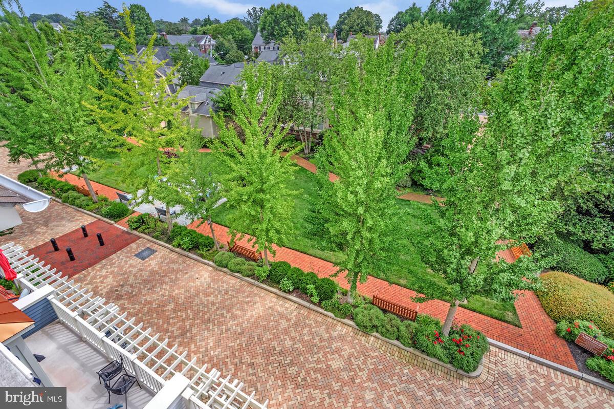 ACTONS LANDING CONDOS - Residential