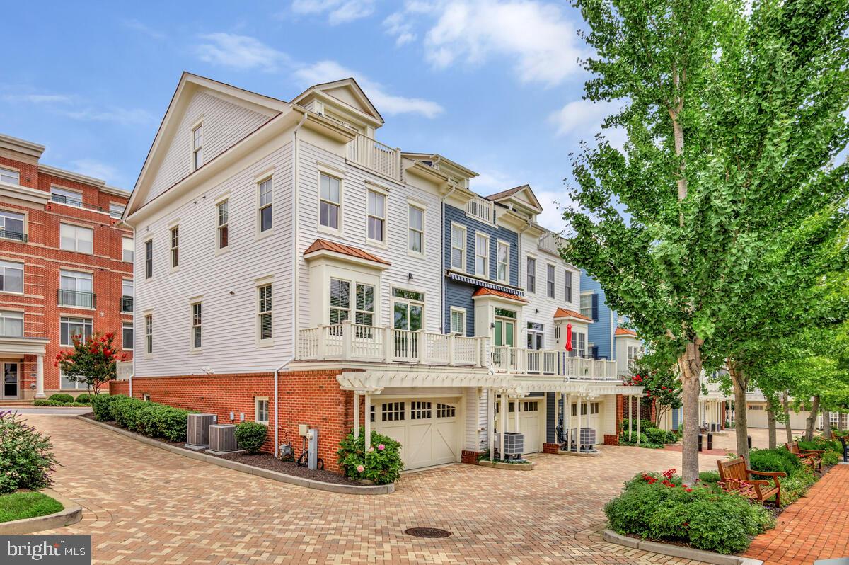 ACTONS LANDING CONDOS - Residential