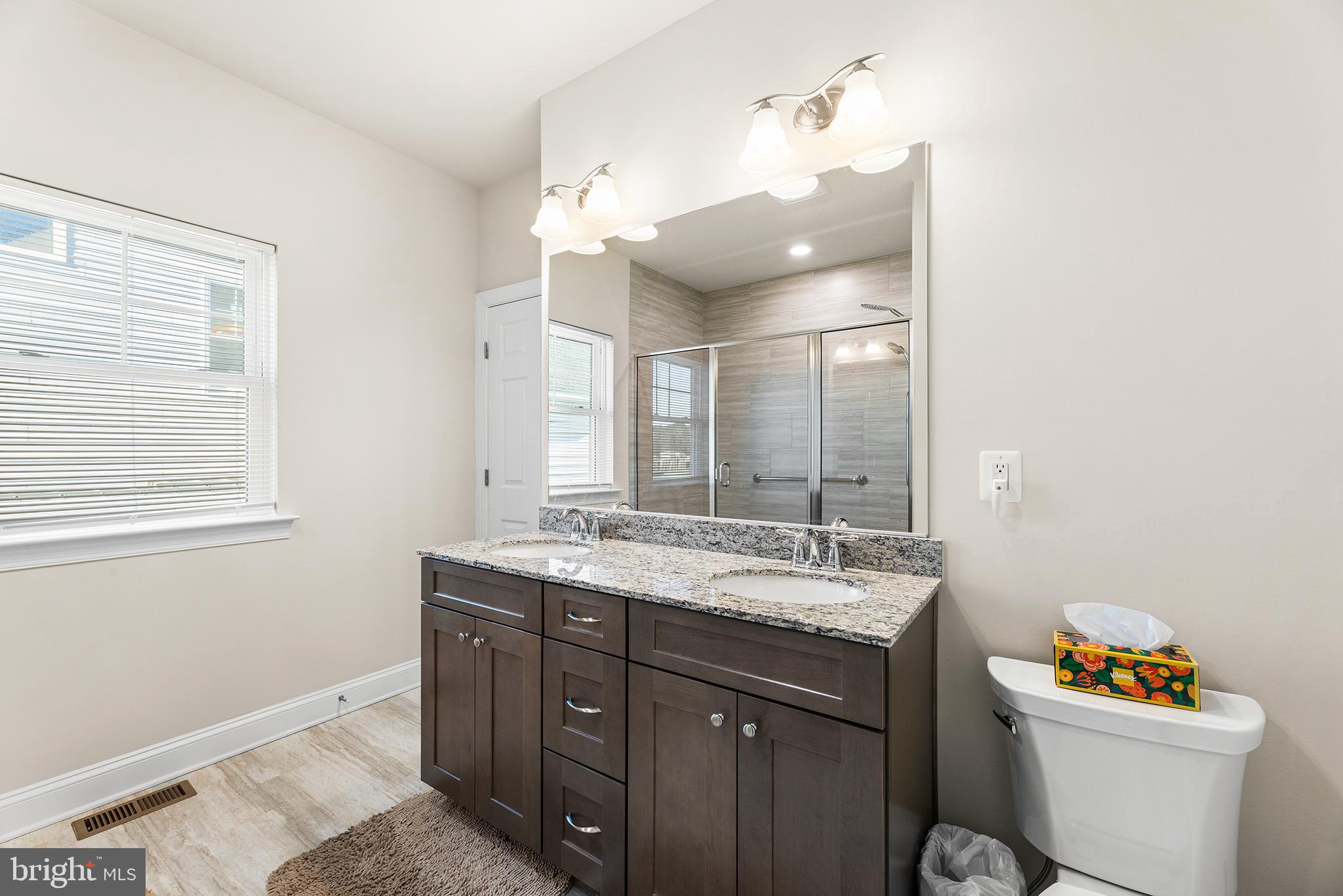 INGRAM VILLAGE - Residential