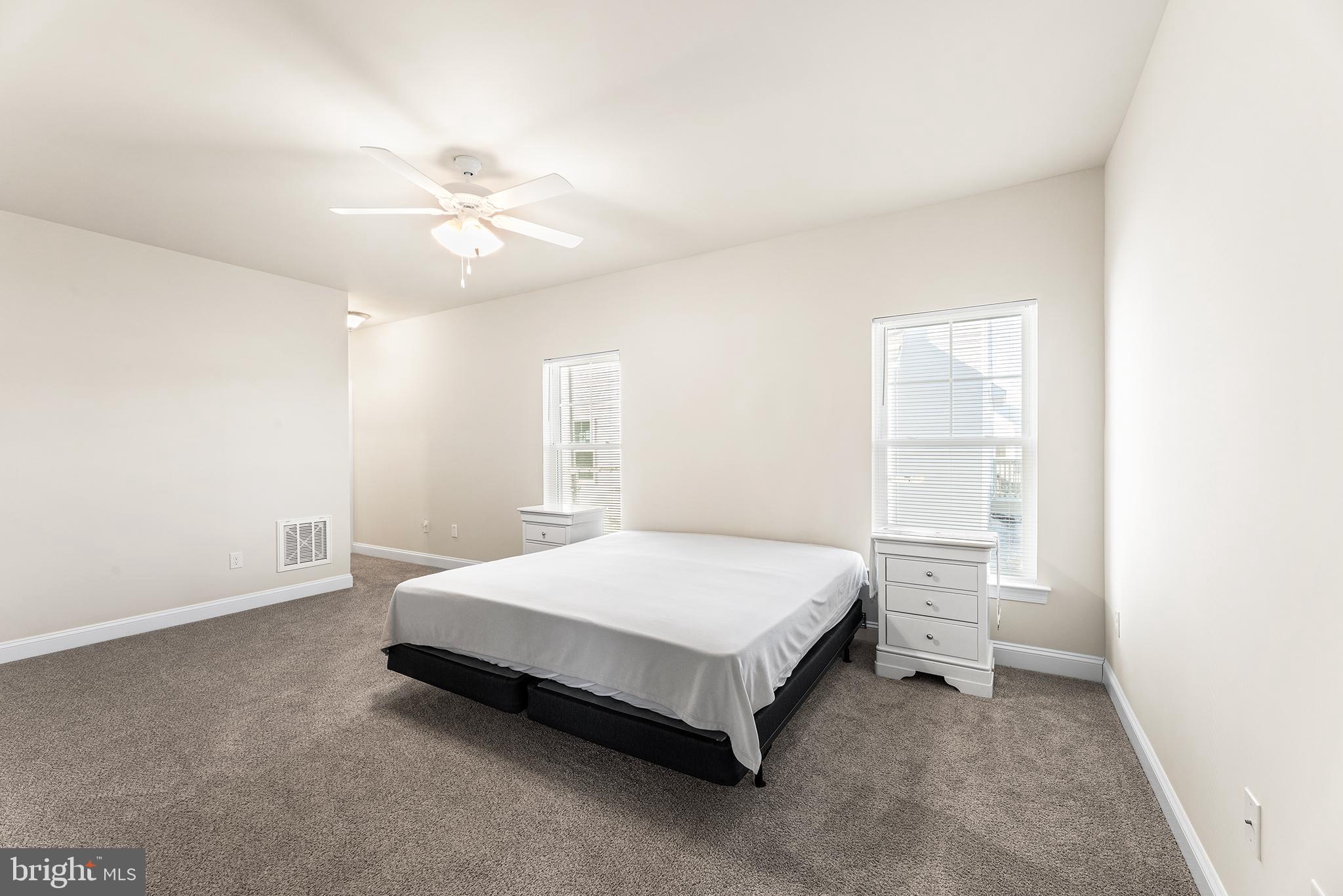 INGRAM VILLAGE - Residential