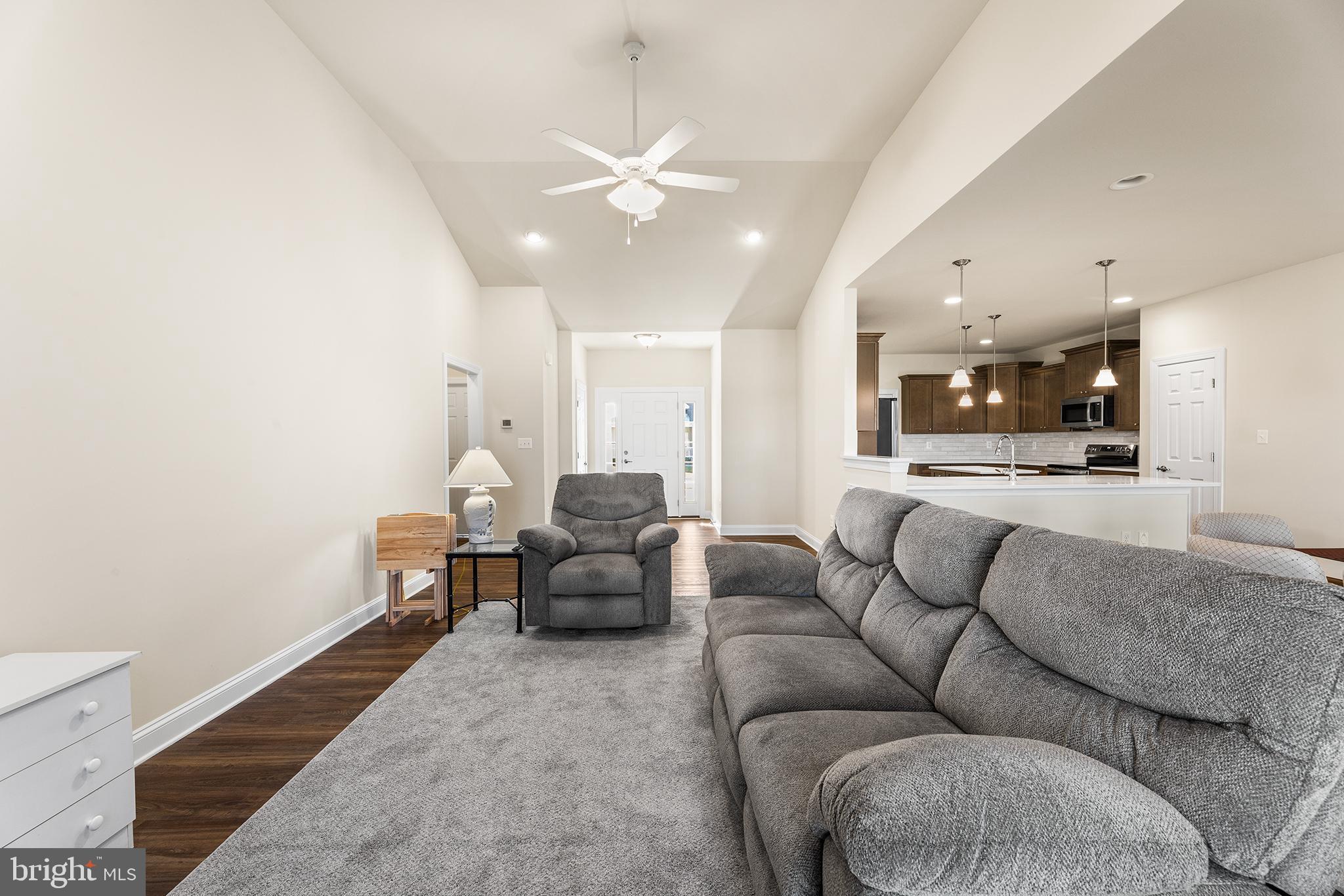 INGRAM VILLAGE - Residential