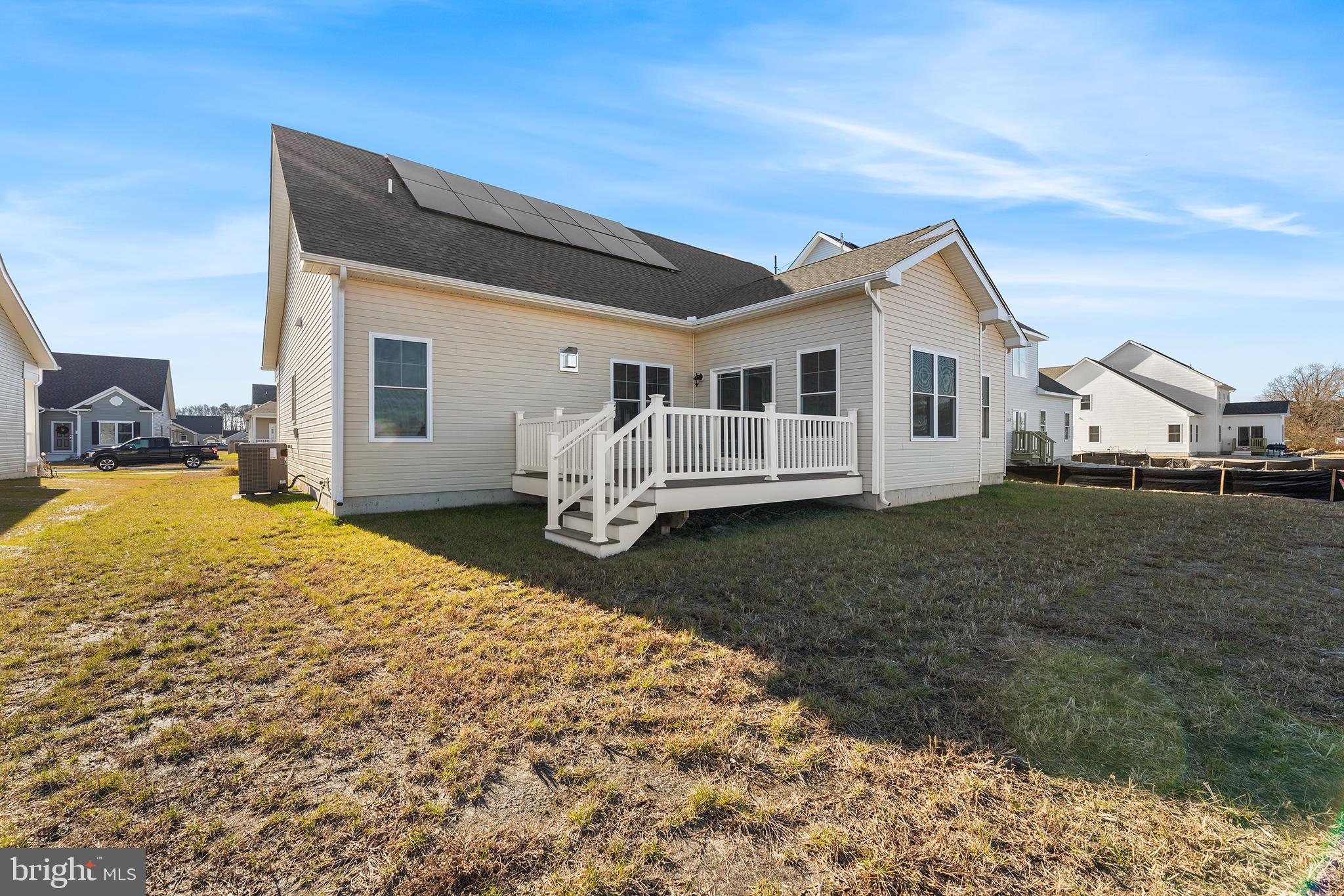 INGRAM VILLAGE - Residential