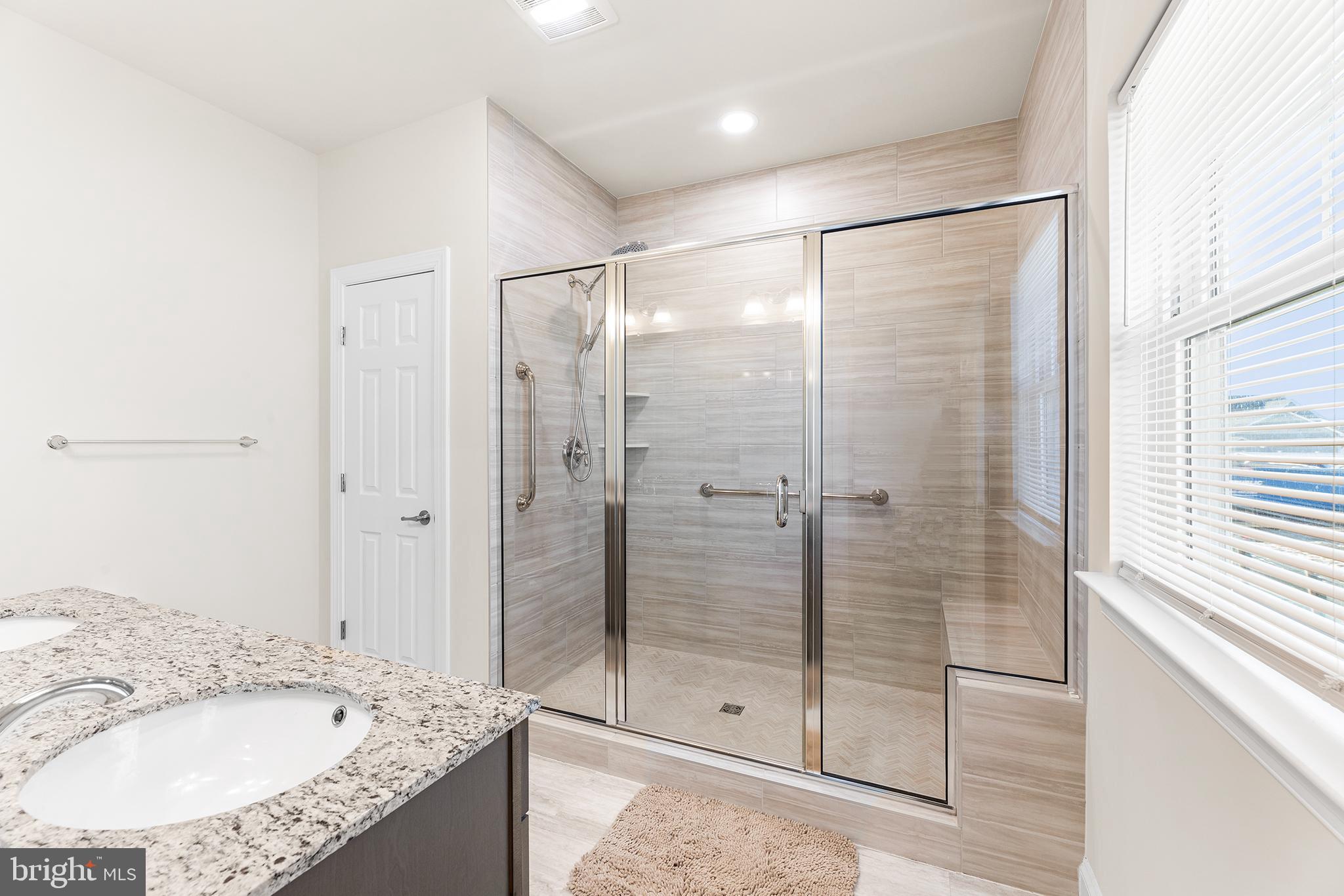 INGRAM VILLAGE - Residential