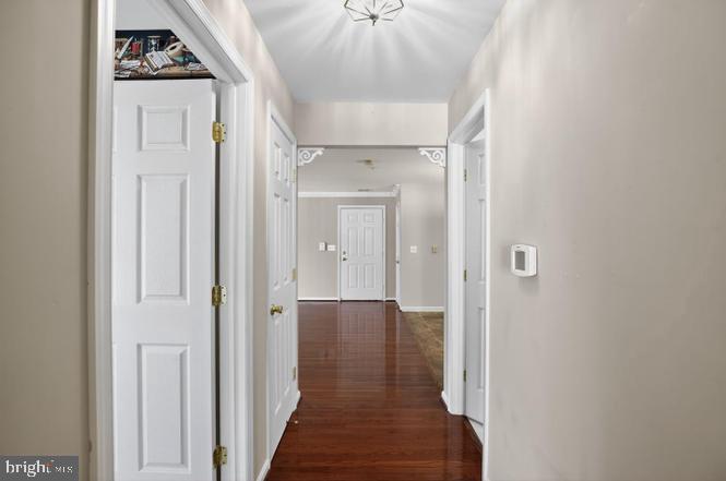 WINIFRED MANOR - Residential