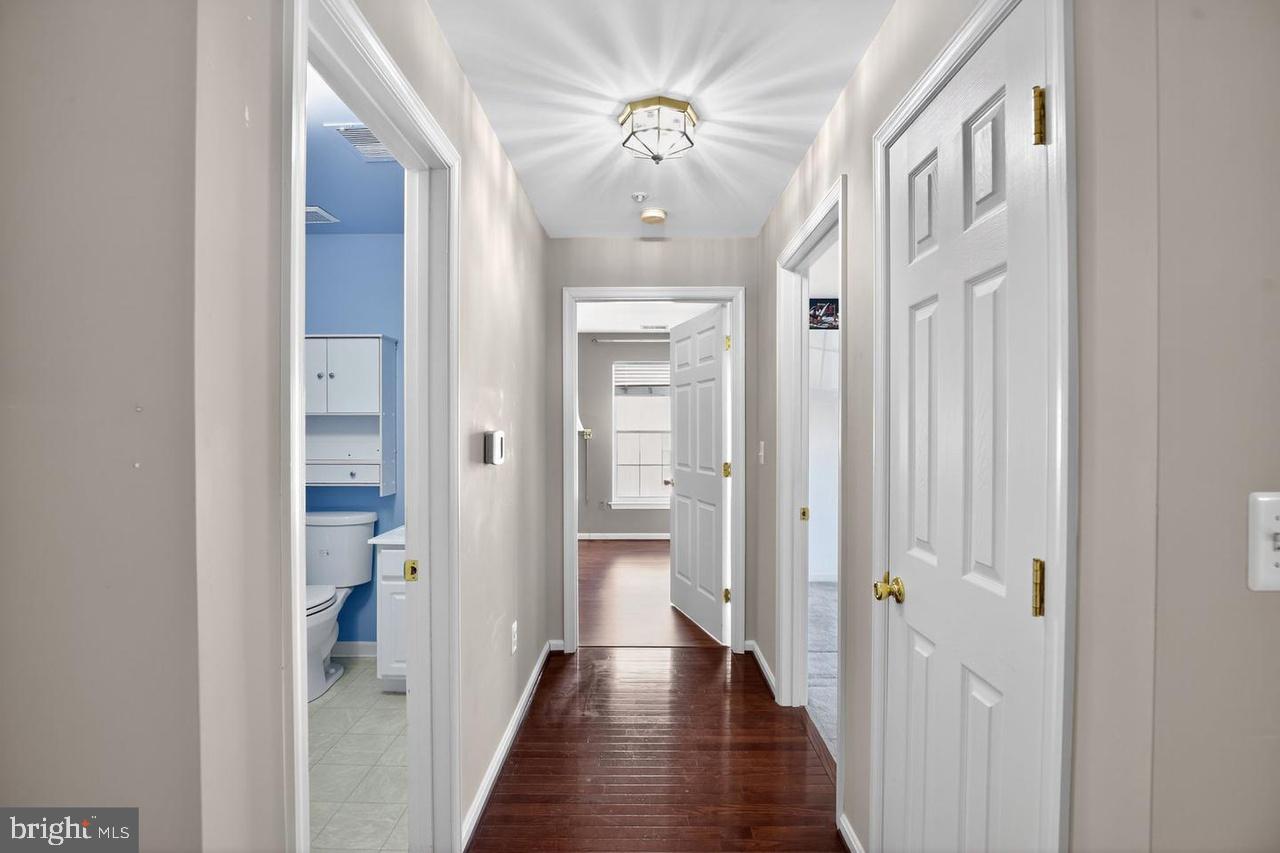 WINIFRED MANOR - Residential