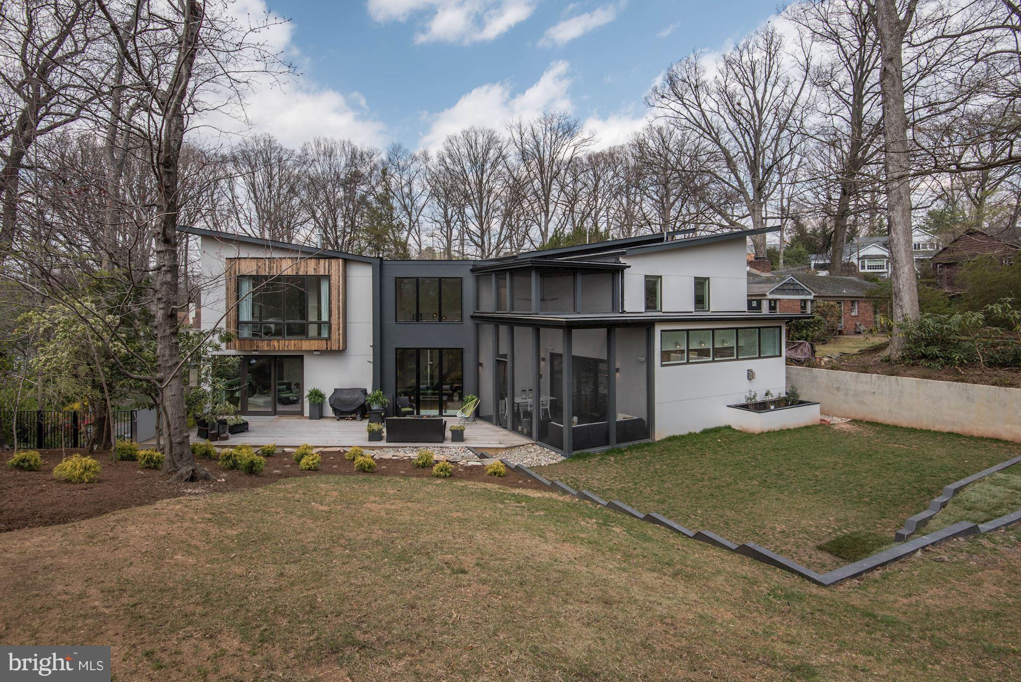 BELLEVUE FOREST - Residential