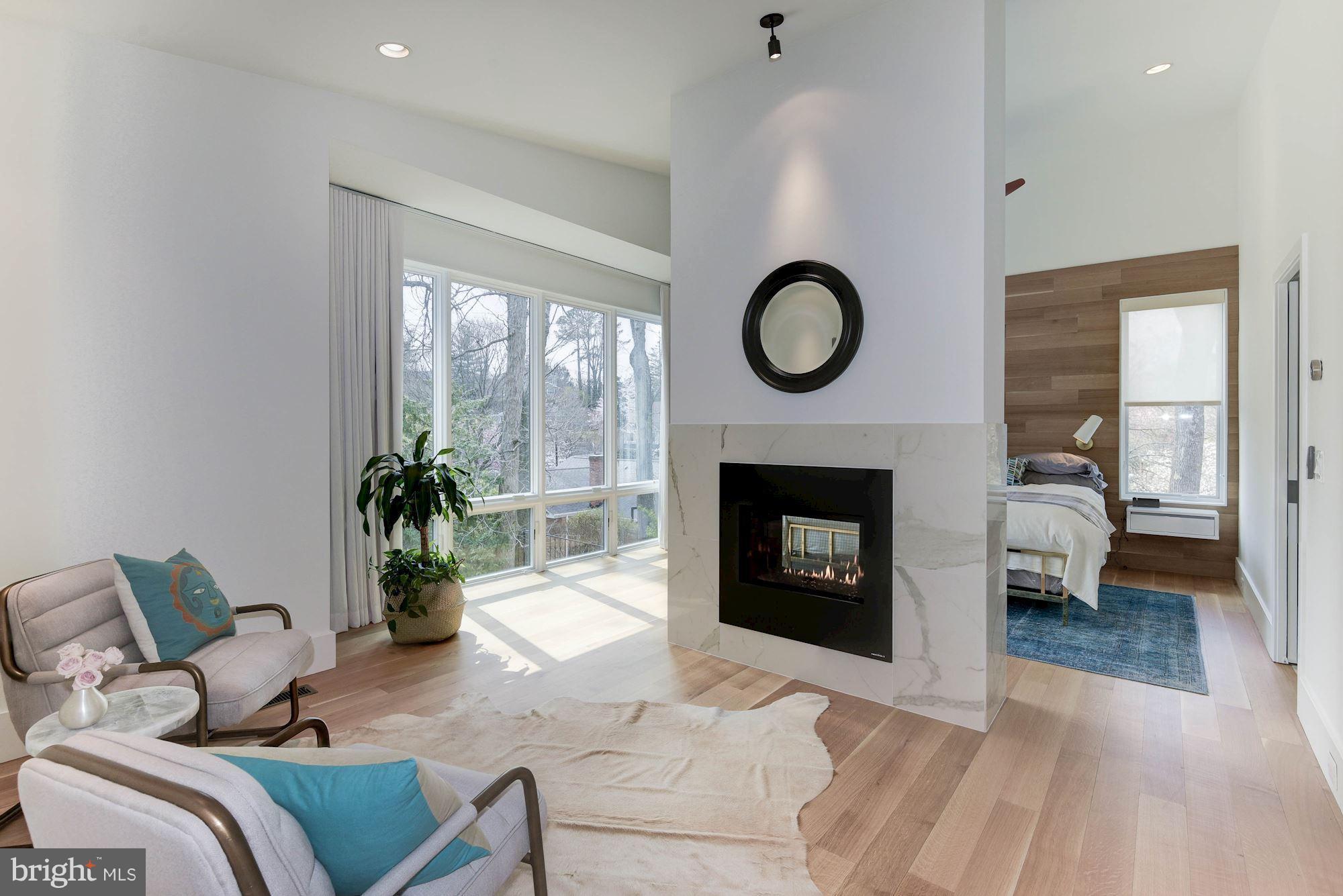 BELLEVUE FOREST - Residential