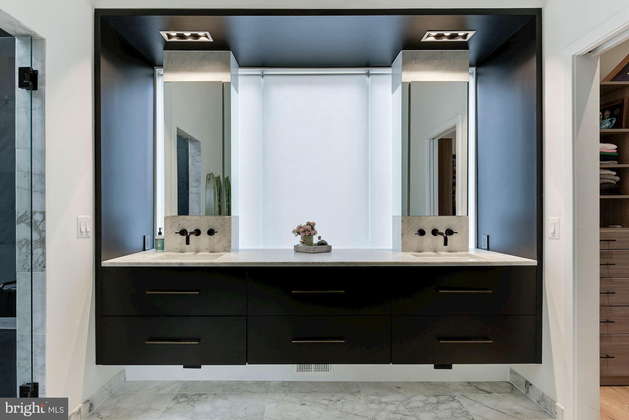 BELLEVUE FOREST - Residential