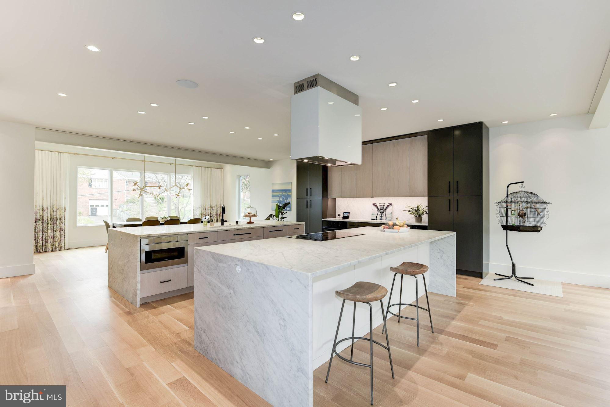 BELLEVUE FOREST - Residential