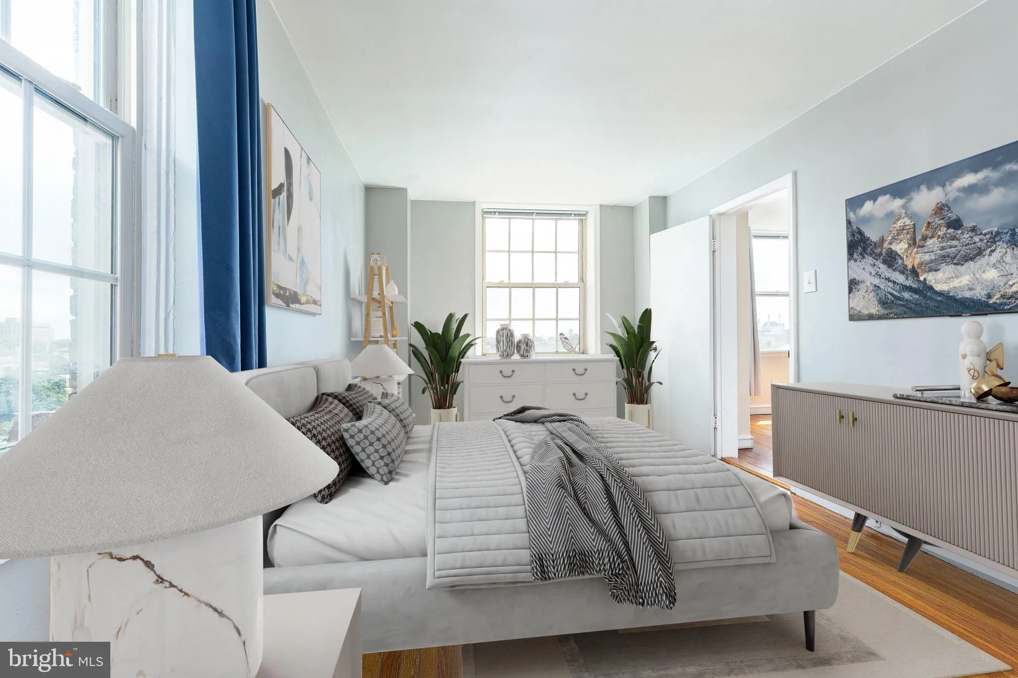 Philadelphia, Pennsylvania 19103, United States, 2 Bedrooms Bedrooms, ,1 BathroomBathrooms,Residential,Active,140267