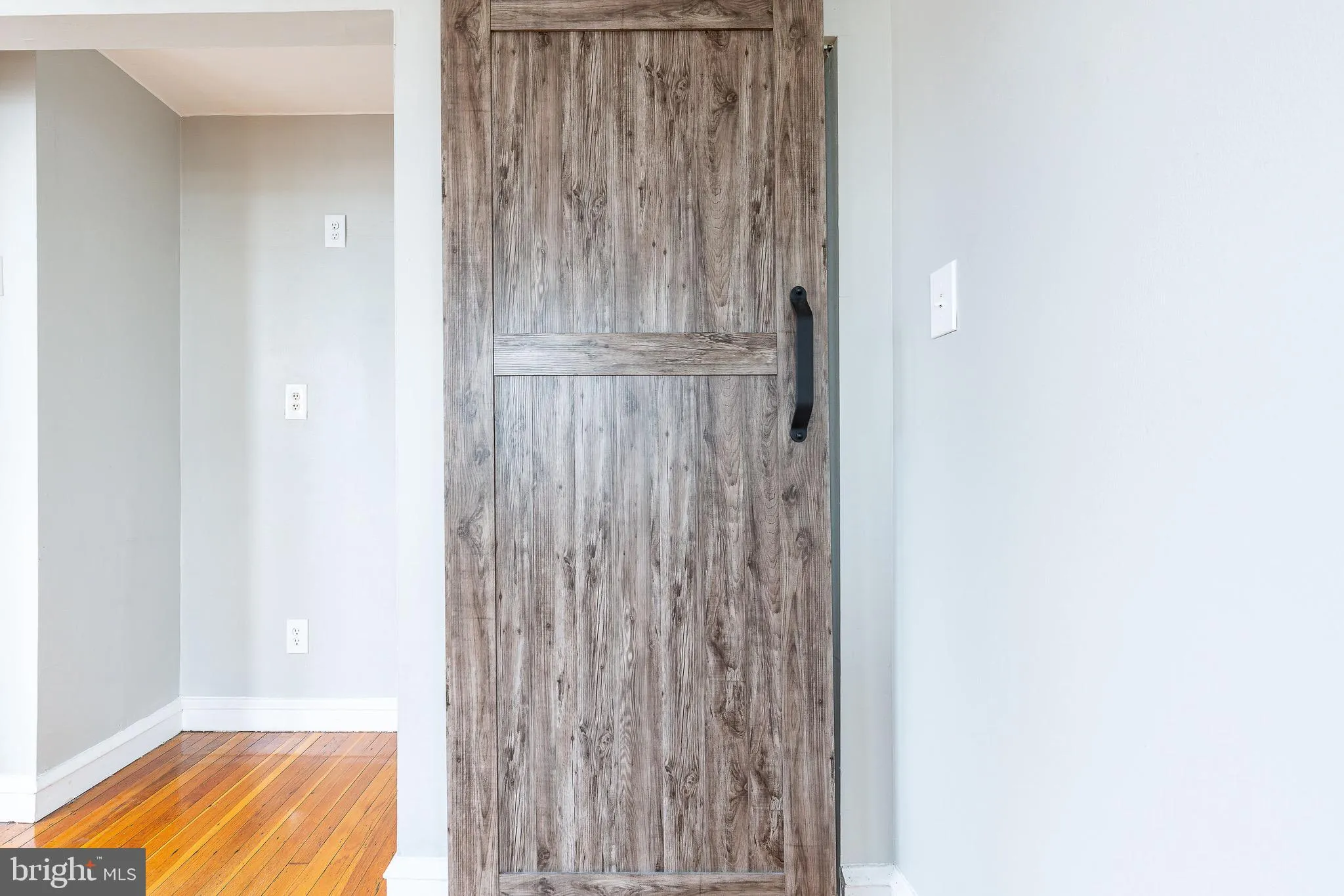 Philadelphia, Pennsylvania 19103, United States, 2 Bedrooms Bedrooms, ,1 BathroomBathrooms,Residential,Active,140267