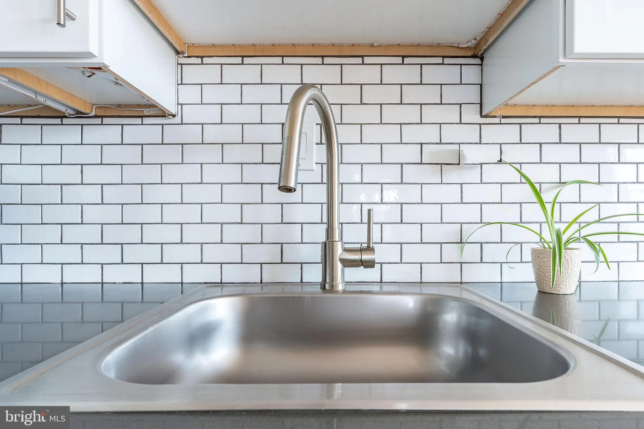 Philadelphia, Pennsylvania 19103, United States, 2 Bedrooms Bedrooms, ,1 BathroomBathrooms,Residential,Active,140267