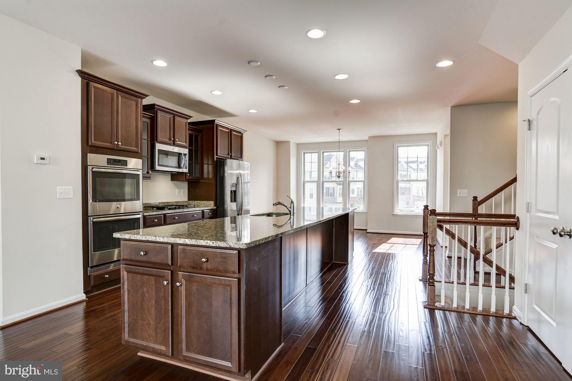 OCCOQUAN HEIGHTS - Residential