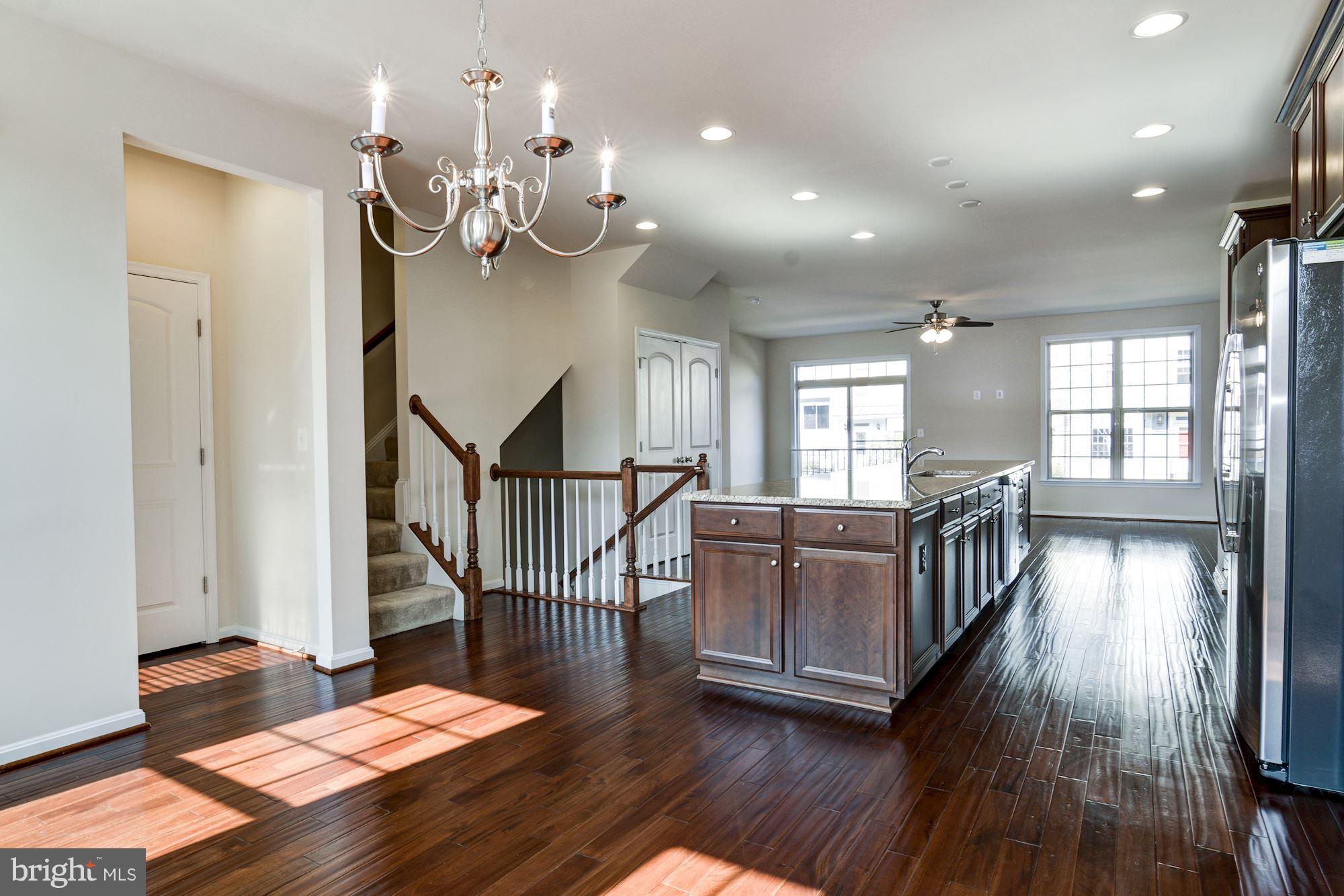 OCCOQUAN HEIGHTS - Residential