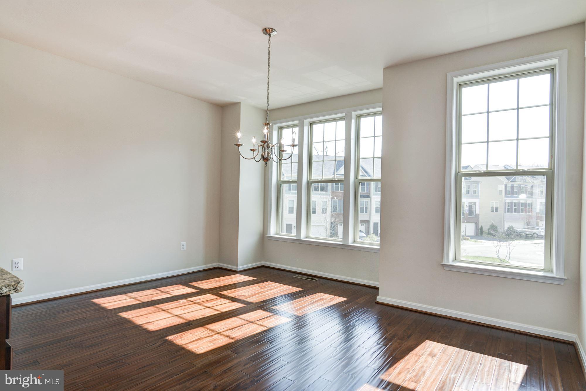 OCCOQUAN HEIGHTS - Residential