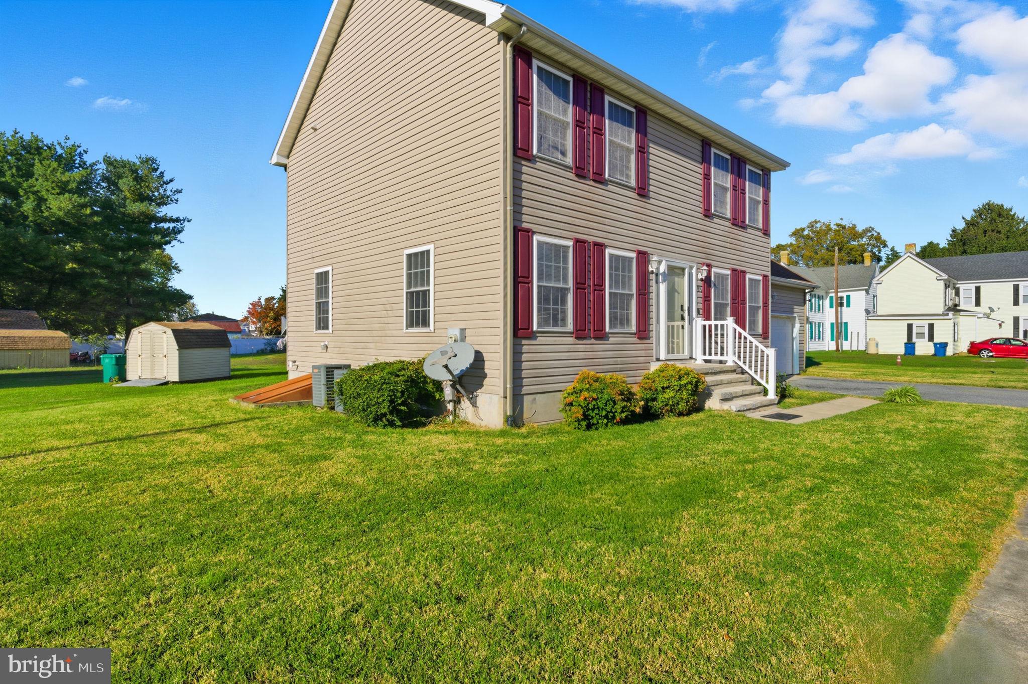 18 THORN STREET