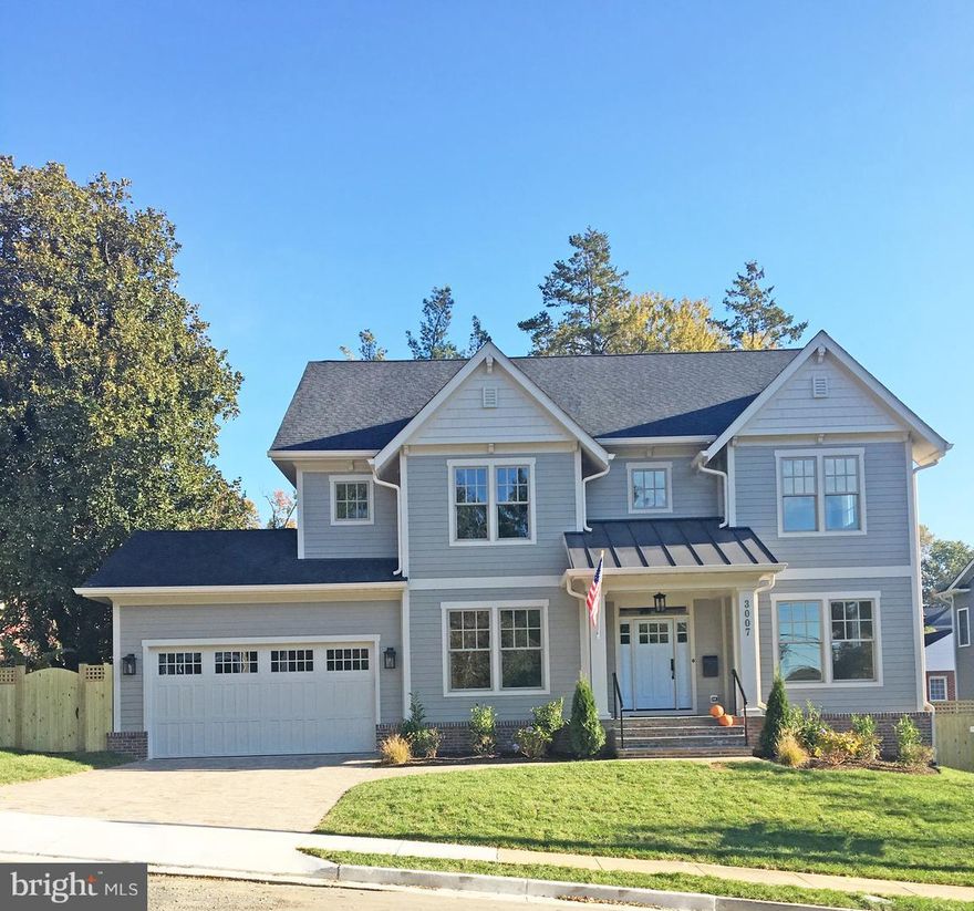 Quality built by Springstreet Development on a level 1/4 acre lot in Nottingham Williamsburg Yorktown. Enter main level from 2 car garage to mudroom & well designed kitchen; bkfst area opens to yard &  flows to FR  w/fpl & coffered ceiling; main level den w/full bath; butler's pantry, paneled dining room; polished finishes. 4 BR 3 baths up; LL rec room, wet bar, 5th BR, bath, A pretty home