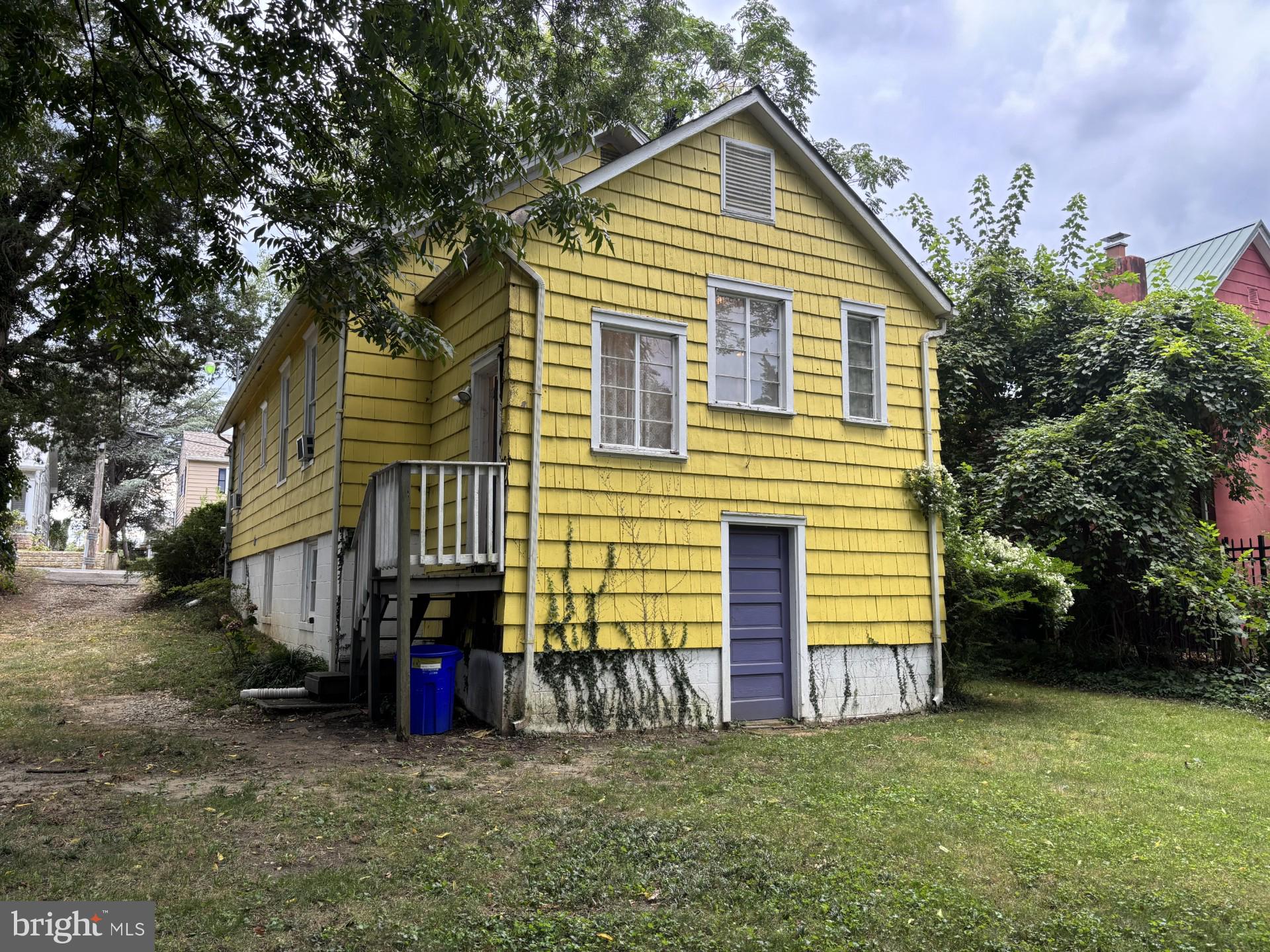 WEST ANNAPOLIS - Land