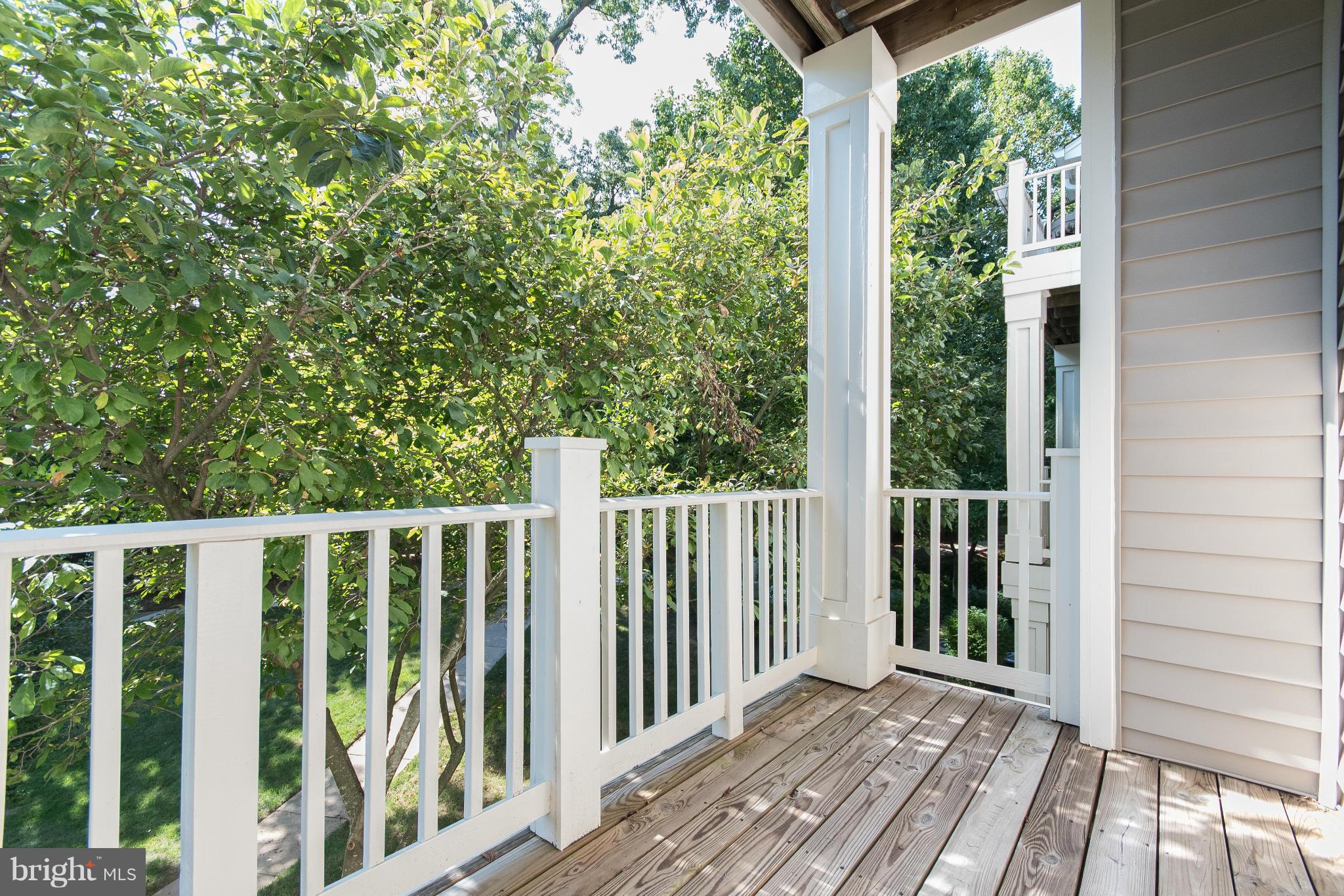 SUTTON RIDGE - Residential
