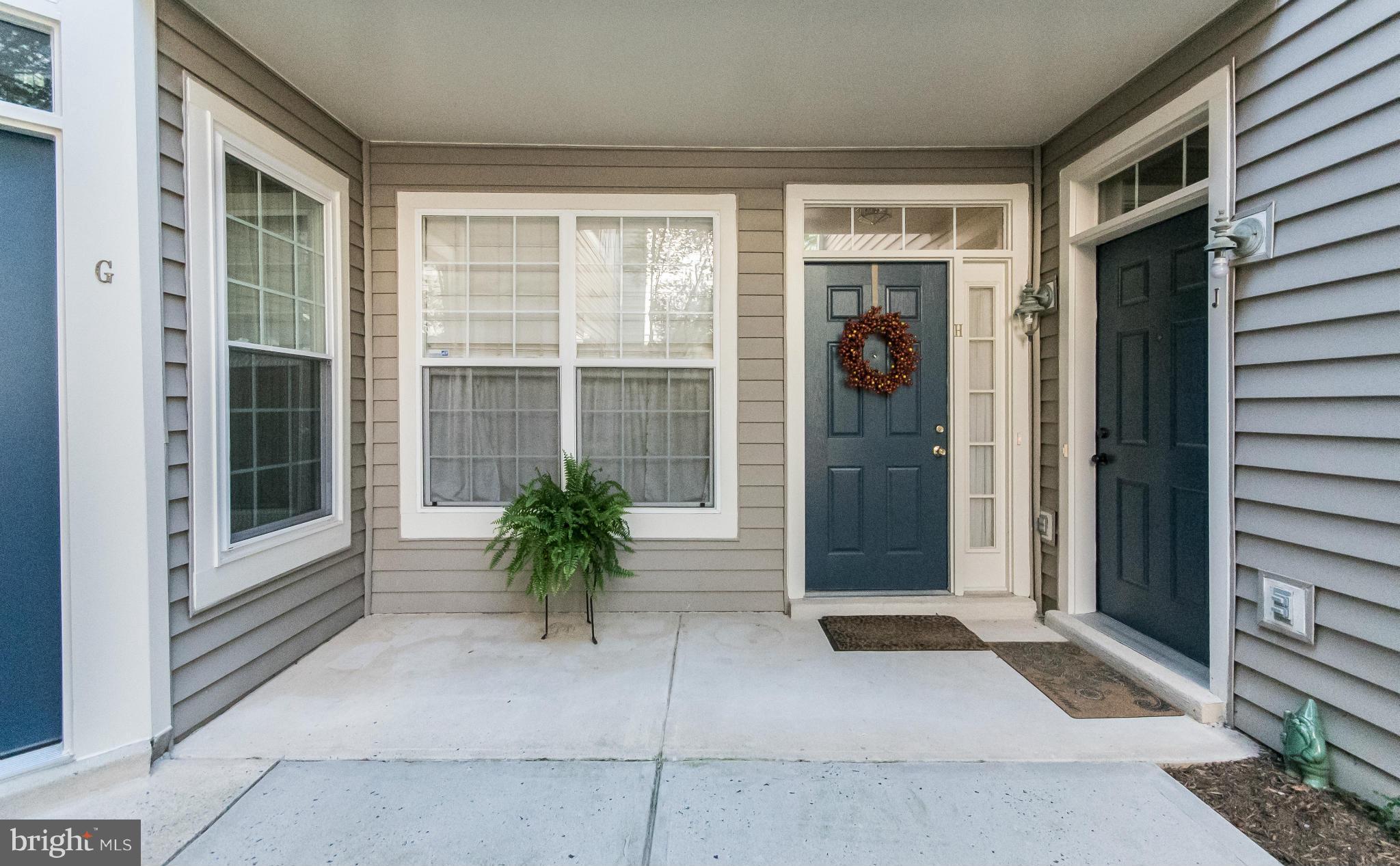 SUTTON RIDGE - Residential