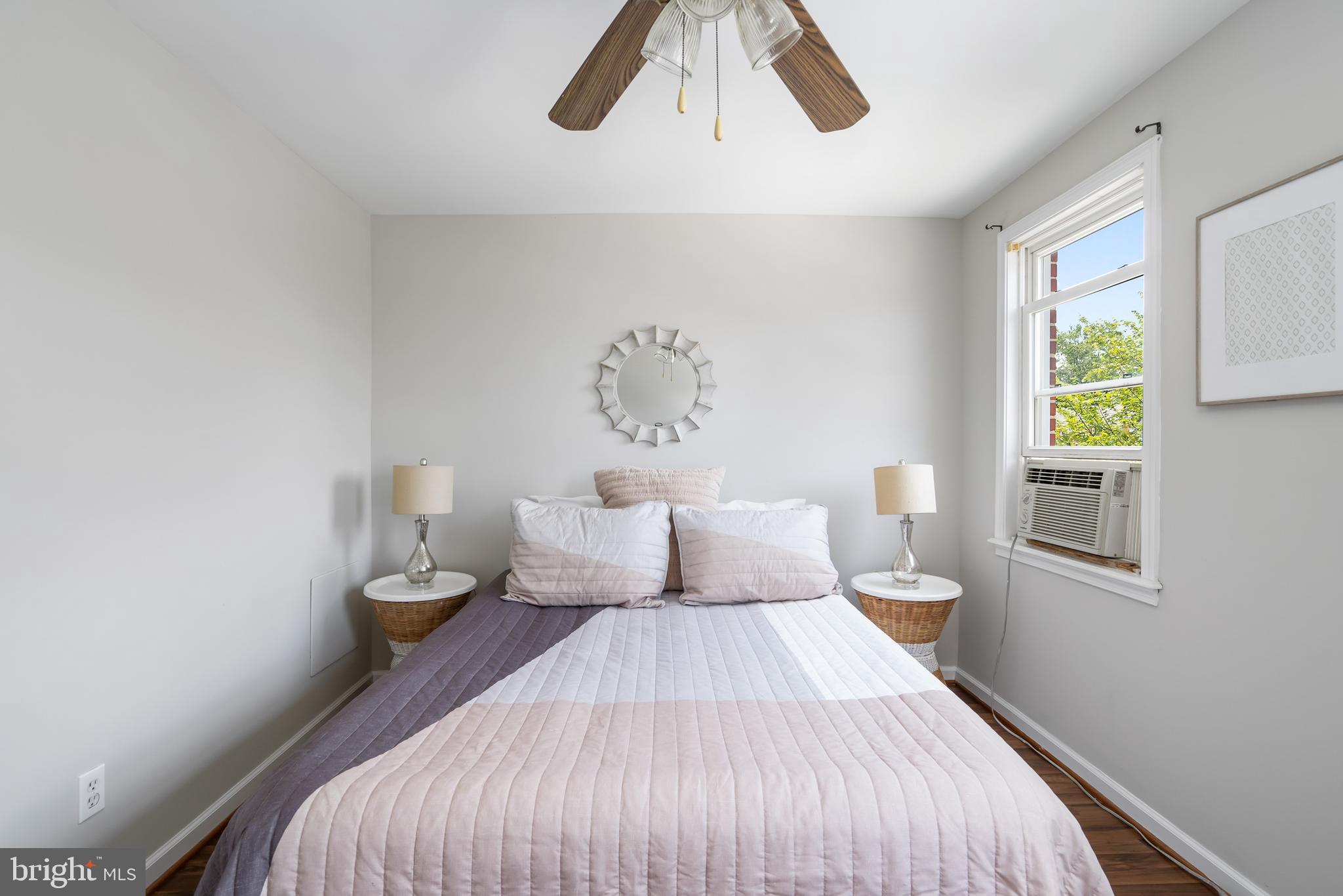 VIOLETVILLE - Residential