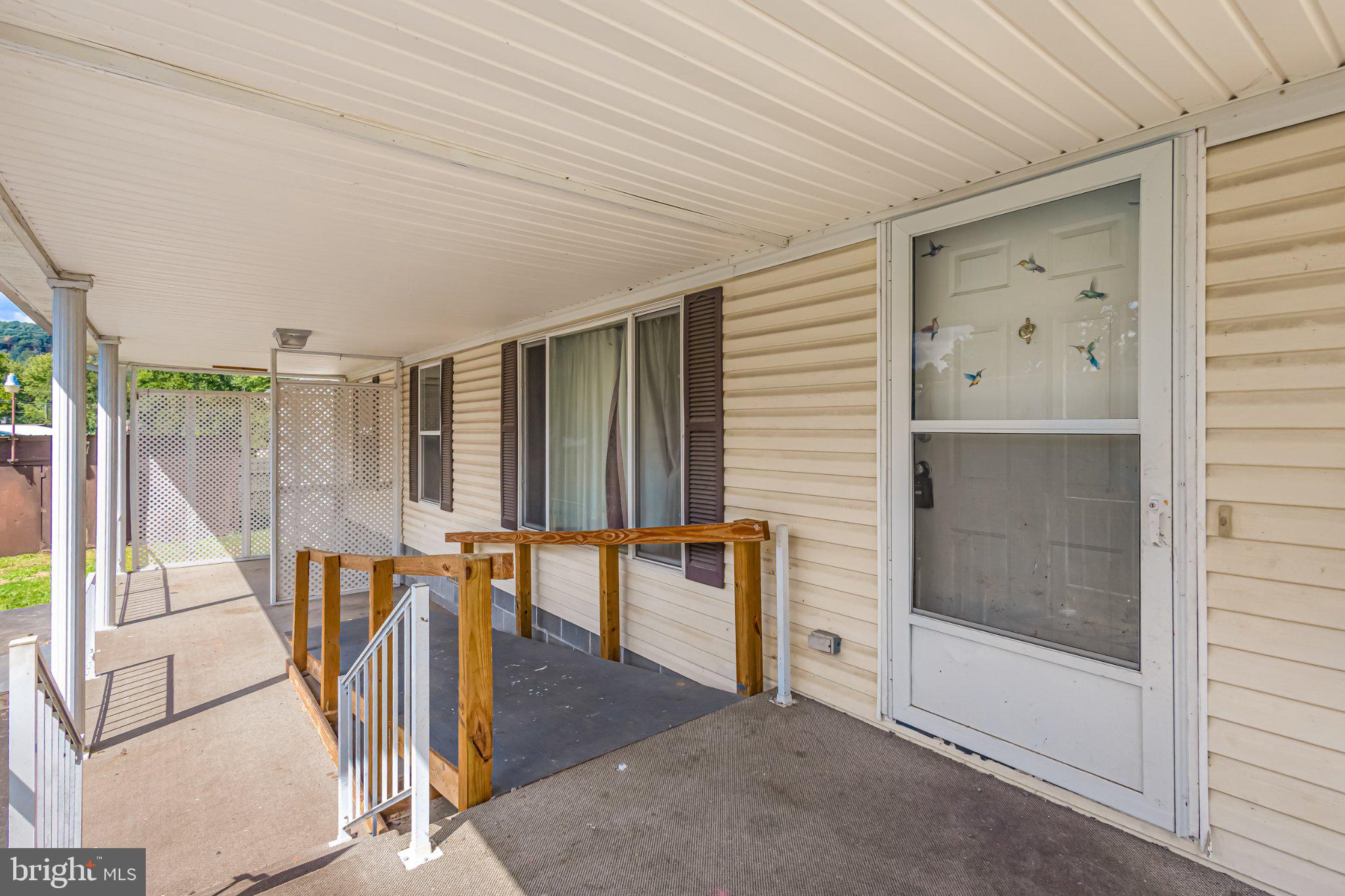 21 N BUDDY LANE